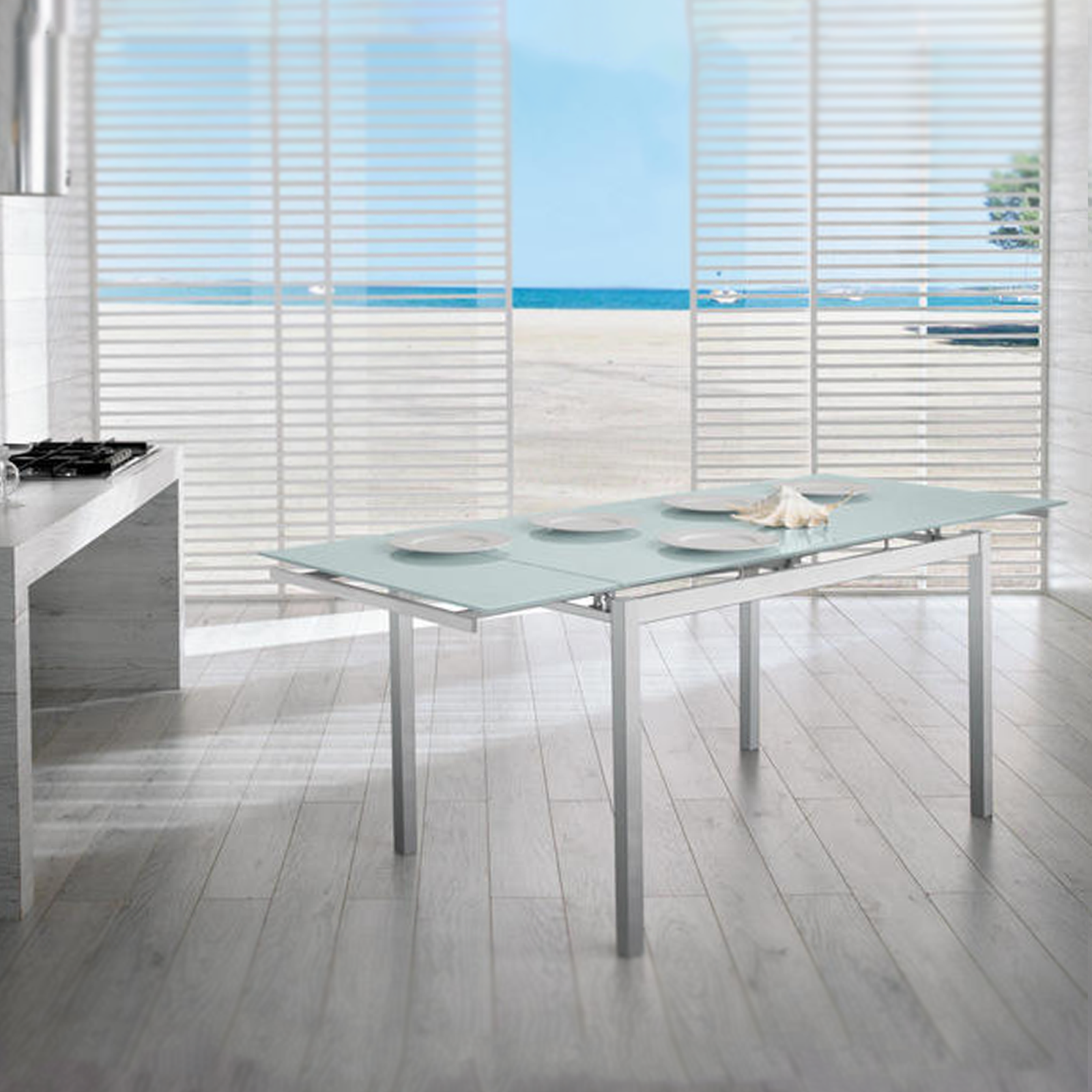 Extendable "Bali" table with tempered glass top and metal legs