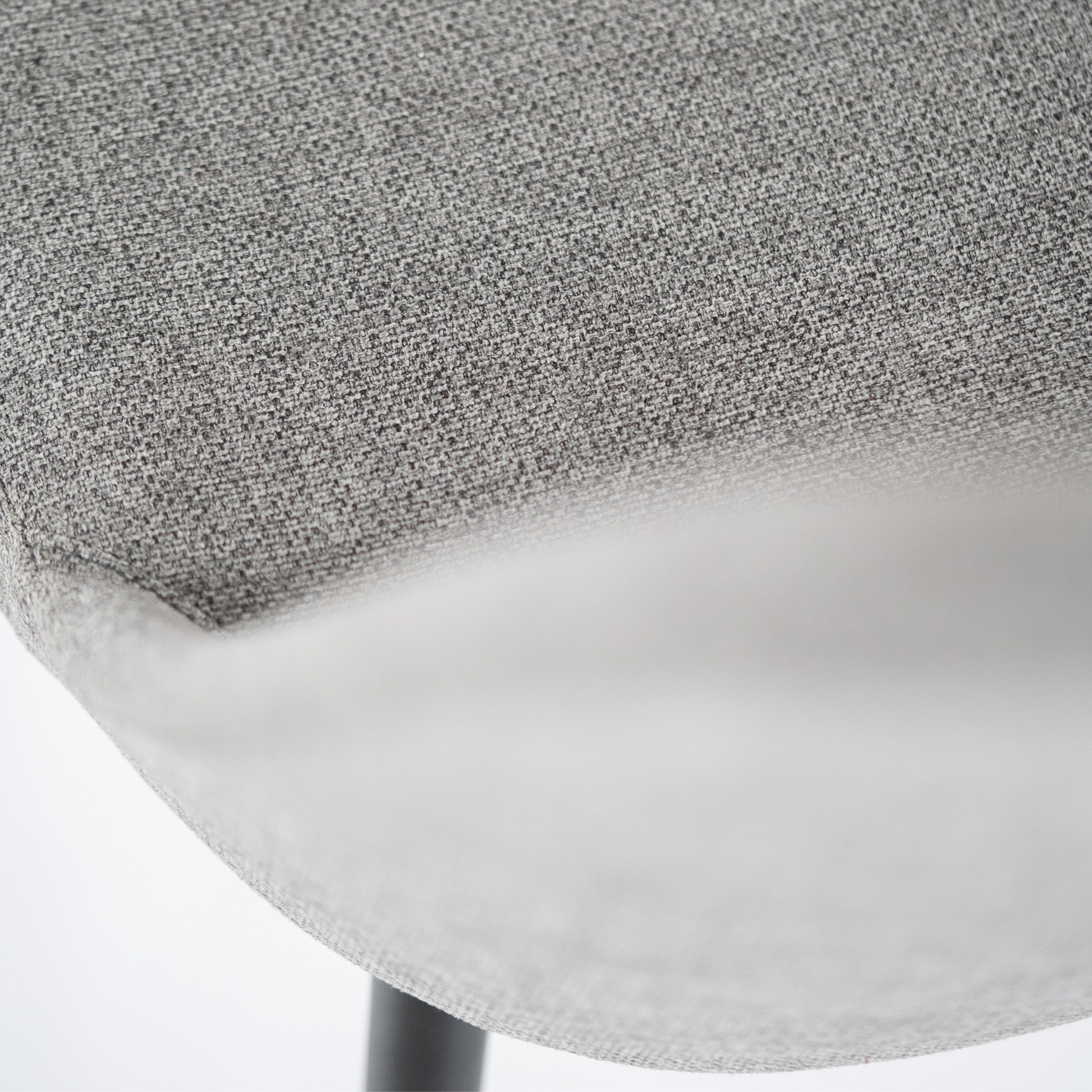 Set of modern "Giglio" fabric chairs with painted metal legs, 46x55 cm, 85 cm high