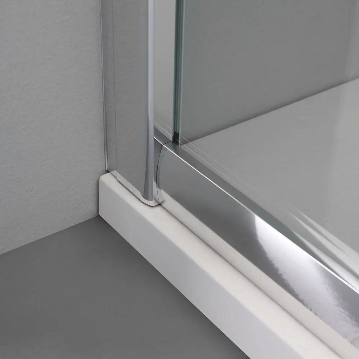 Box doccia quadrato con ante scorrevoli "Genova Two" in vetro temperato lucido h 185 cm - MondoViro