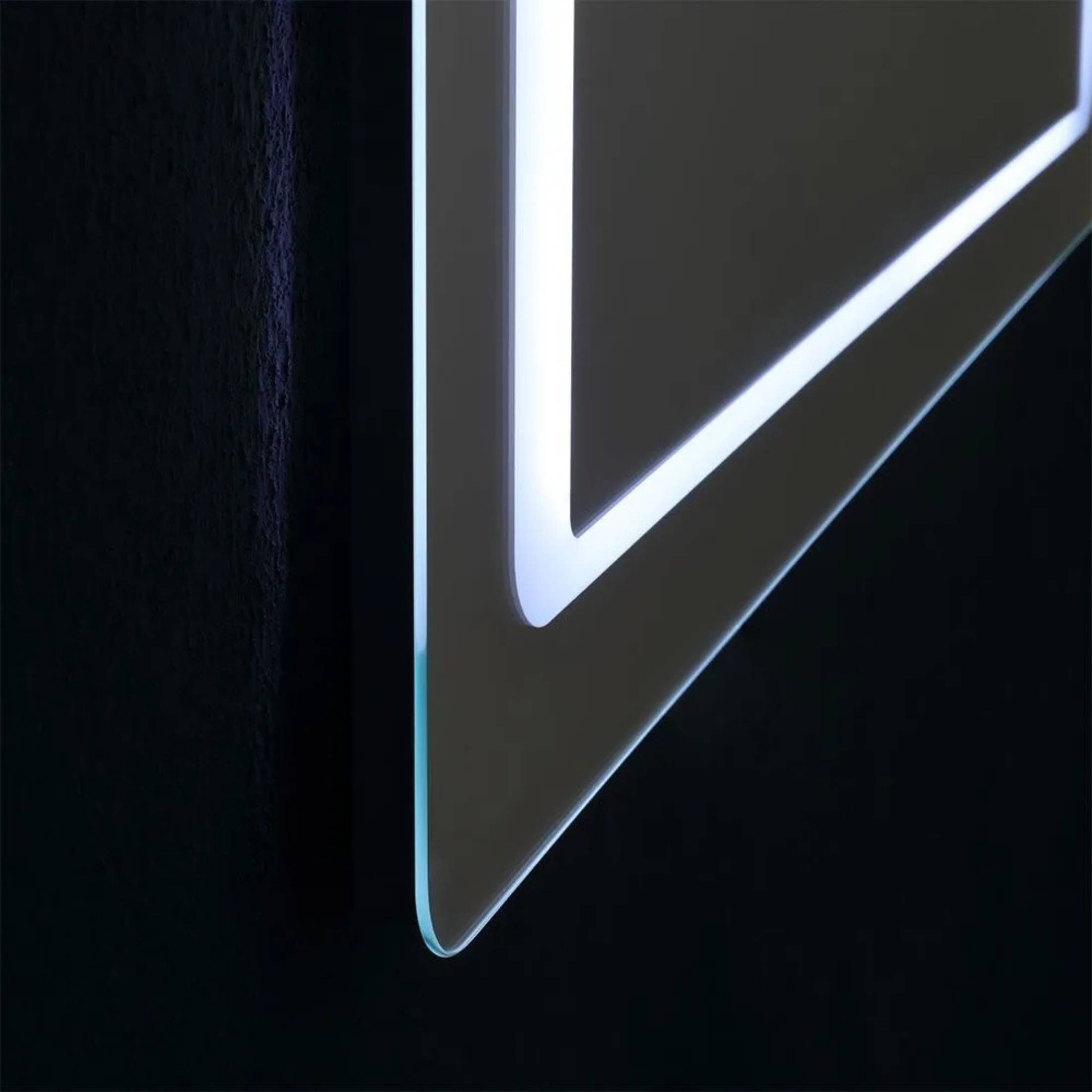 Reversible rectangular "Portland" LED framed mirror