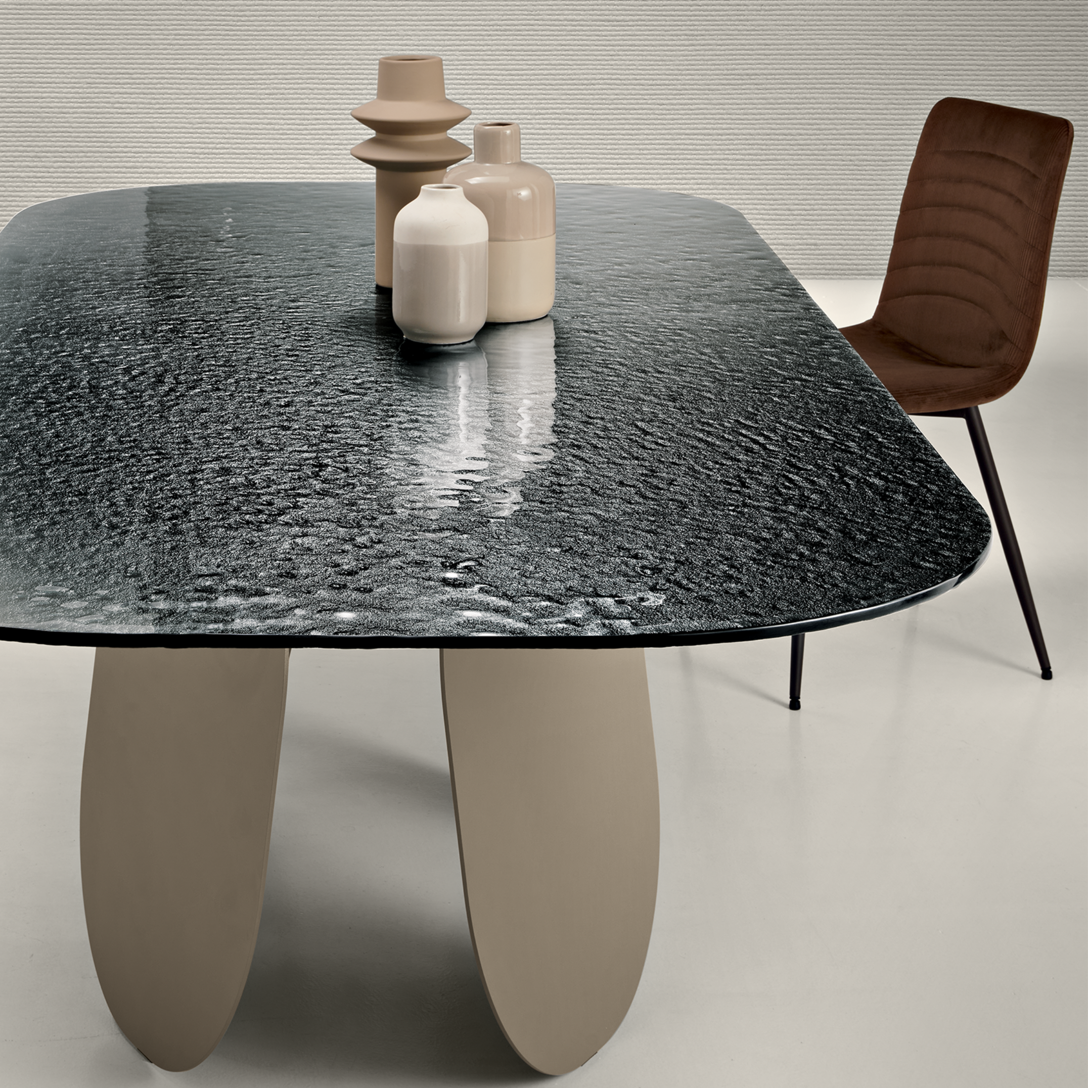 "Monroe" modern fixed dining table with hammered glass top