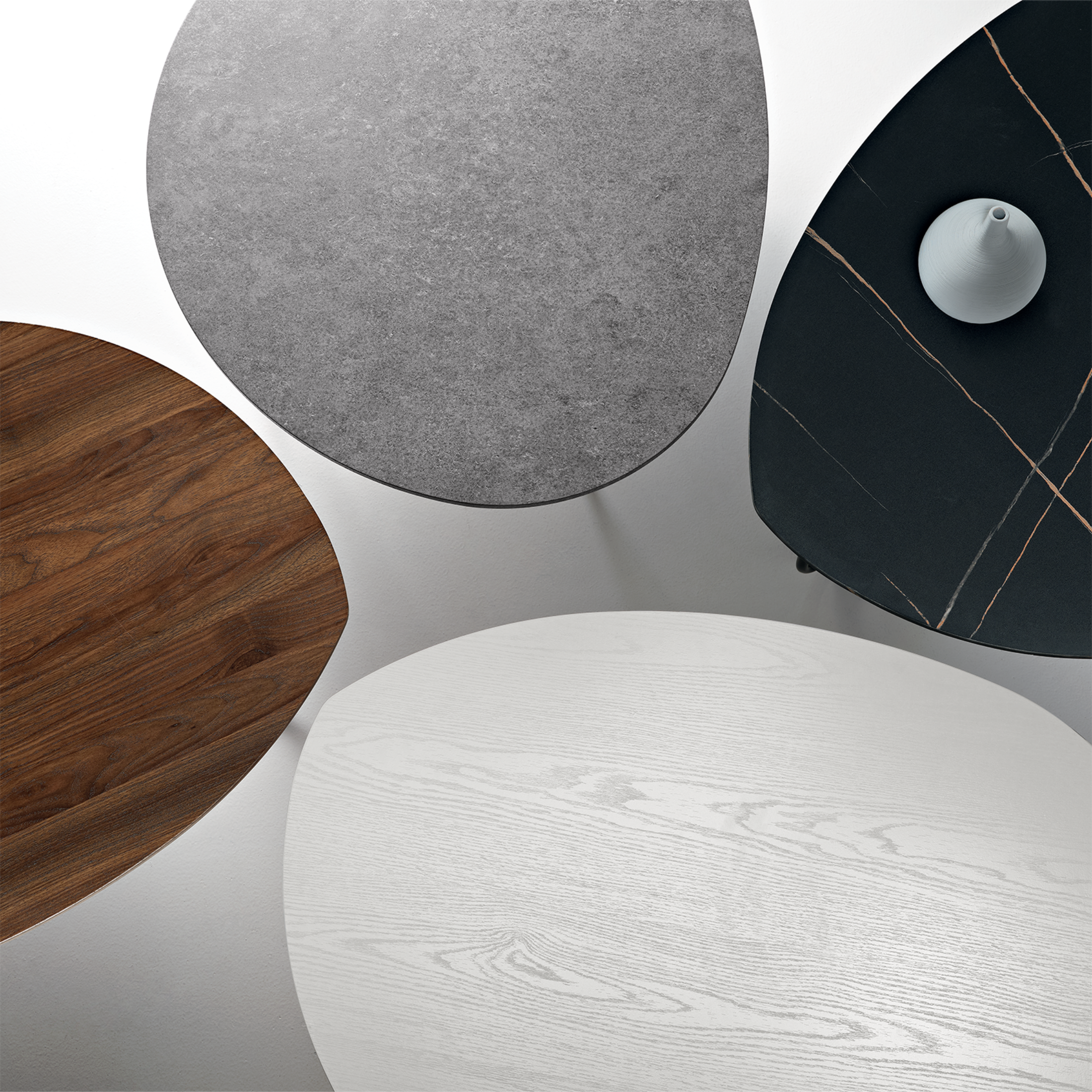 "Bent" coffee table with shaped top and metal frame, 97x77 cm, 35h