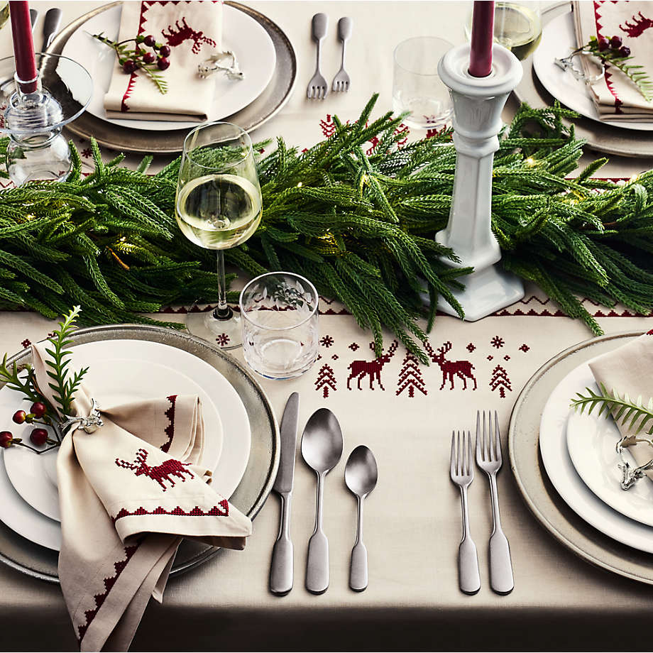 Norfolk Pine "Pattyx" Christmas Wreath in Real Touch PE, 270 cm