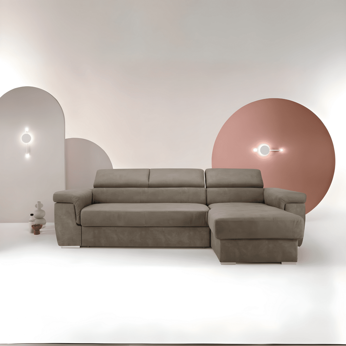 Divano angolare "Mousse" in nabuk con poggiatesta regolabili e letto estraibile - MondoViro