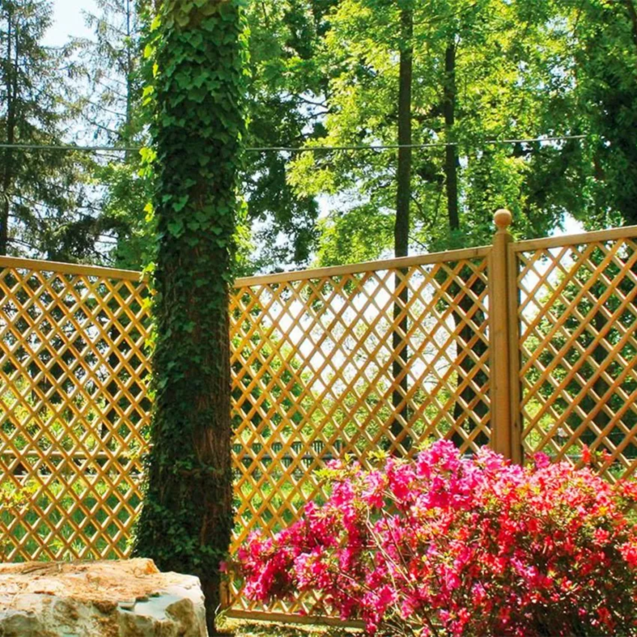 Cordy Wooden Garden Mesh Panel
