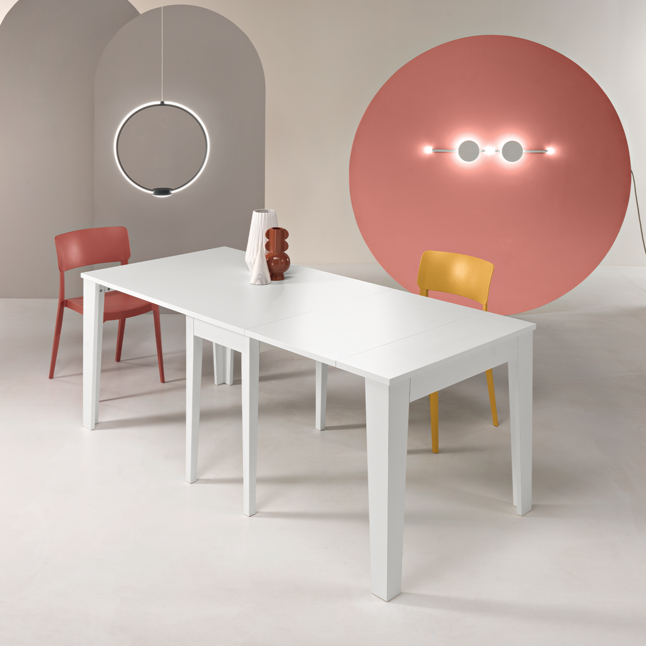 Functional and versatile "Heidi" extendable console table