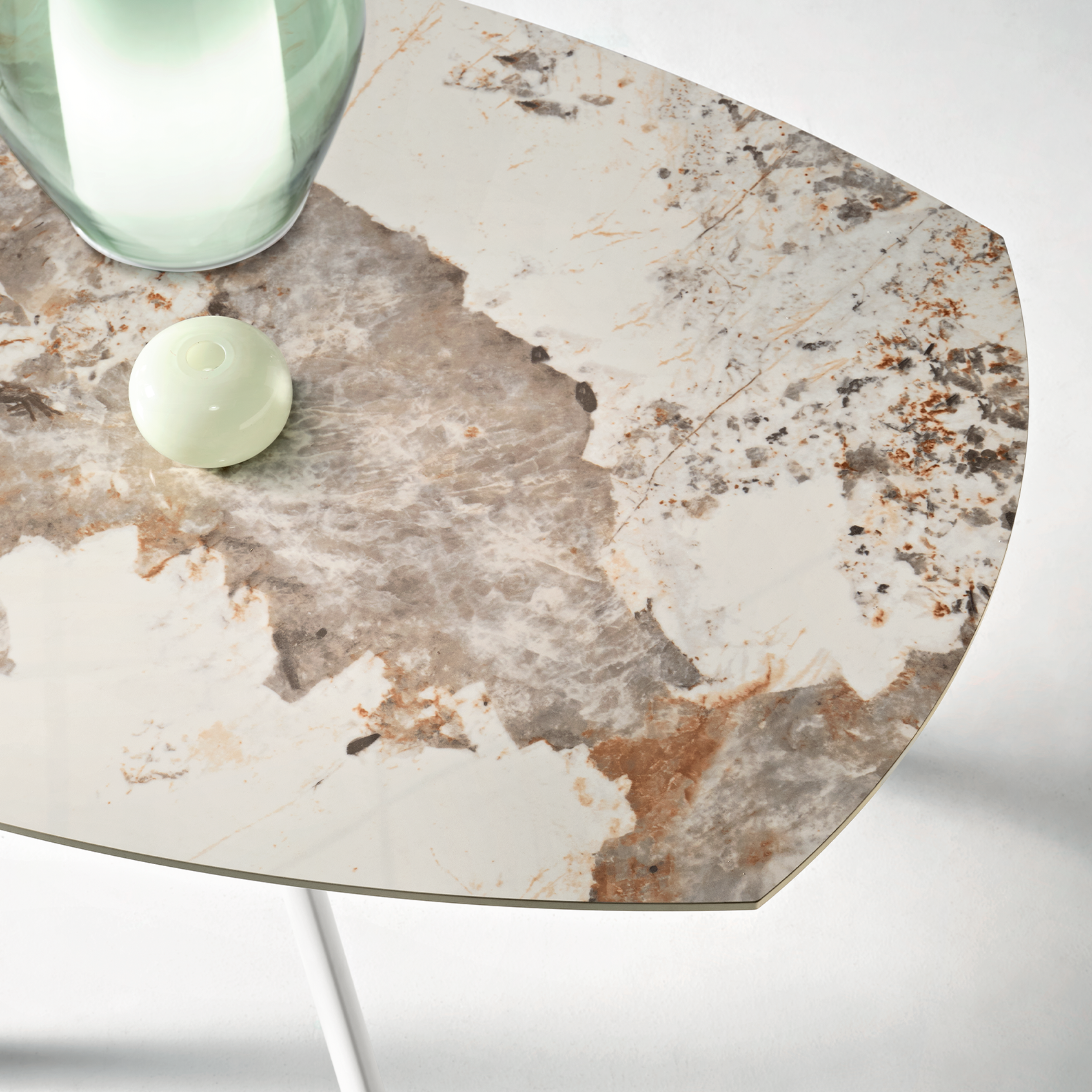 Extendable "Lena" marble-effect table with swivel top, 135x87 cm, 78h
