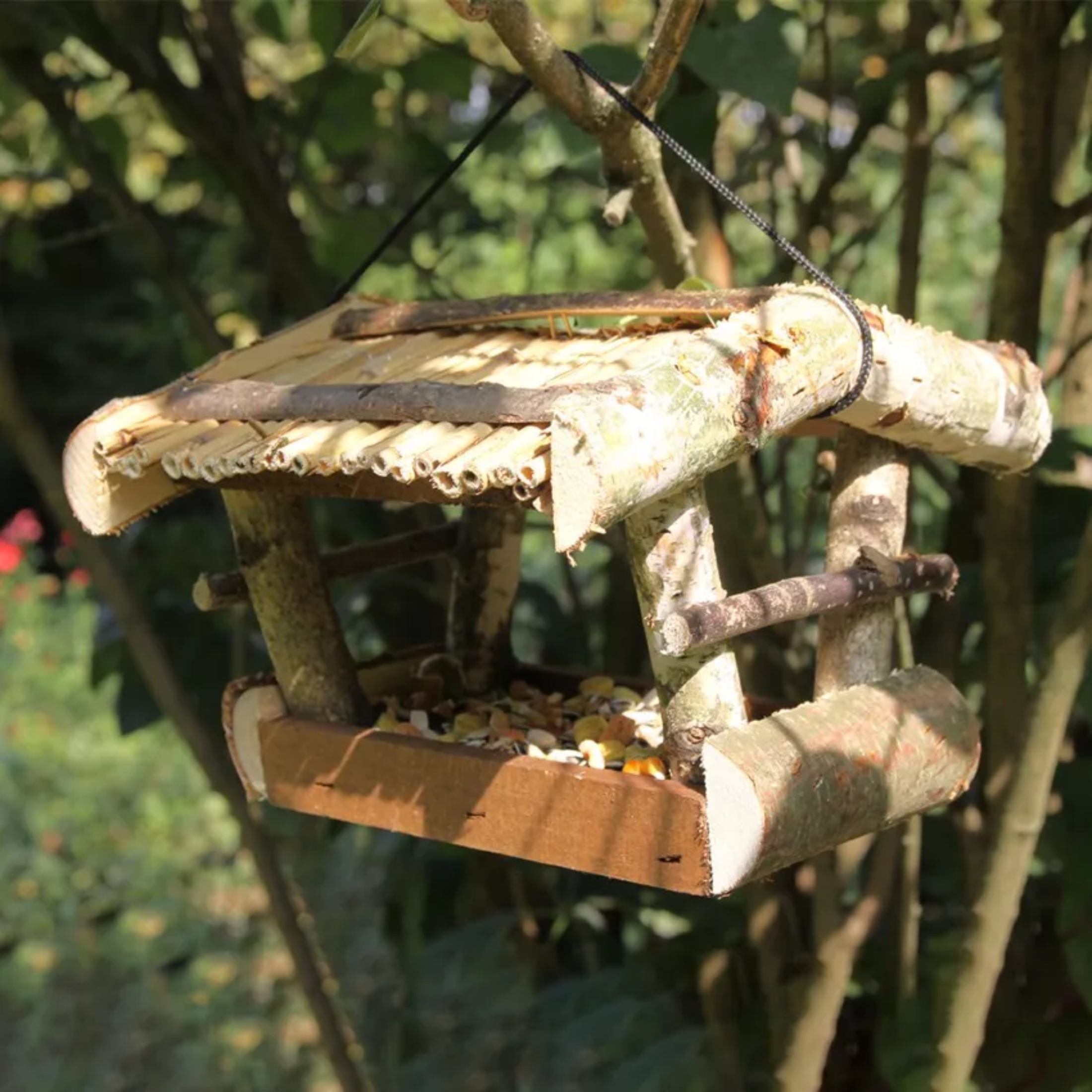 "Nature" outdoor bird feeder in FSC wood, 22x22 cm, 17h