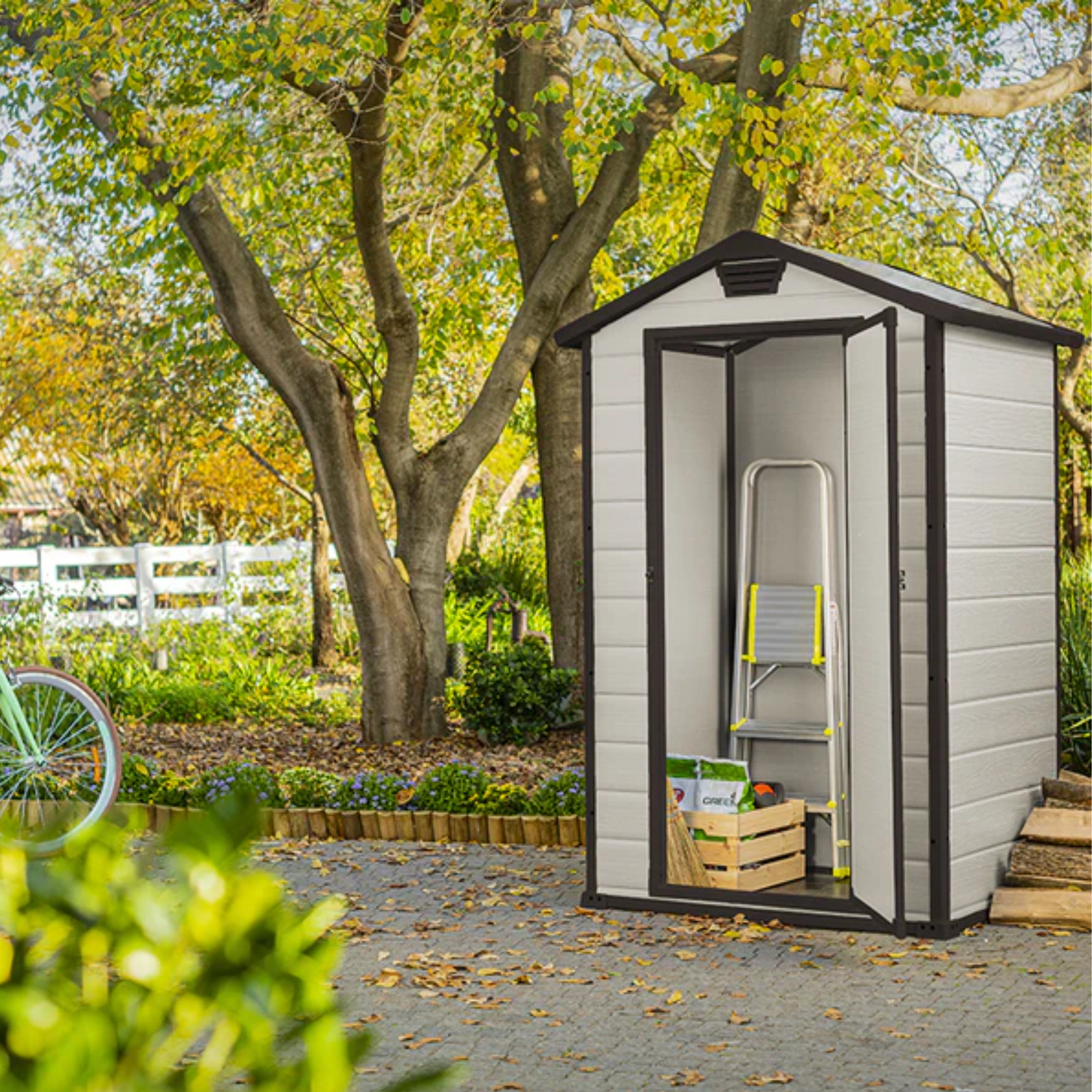 Beige resin garden house "Coconut" 128x94 cm 196h