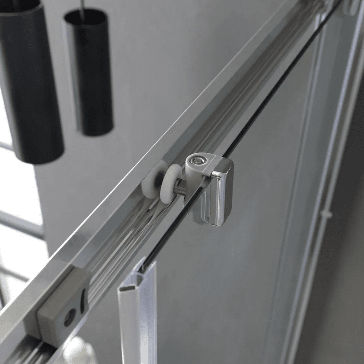 Box doccia angolare scorrevole "Lima" in cristallo e alluminio cromato h 185 cm - MondoViro