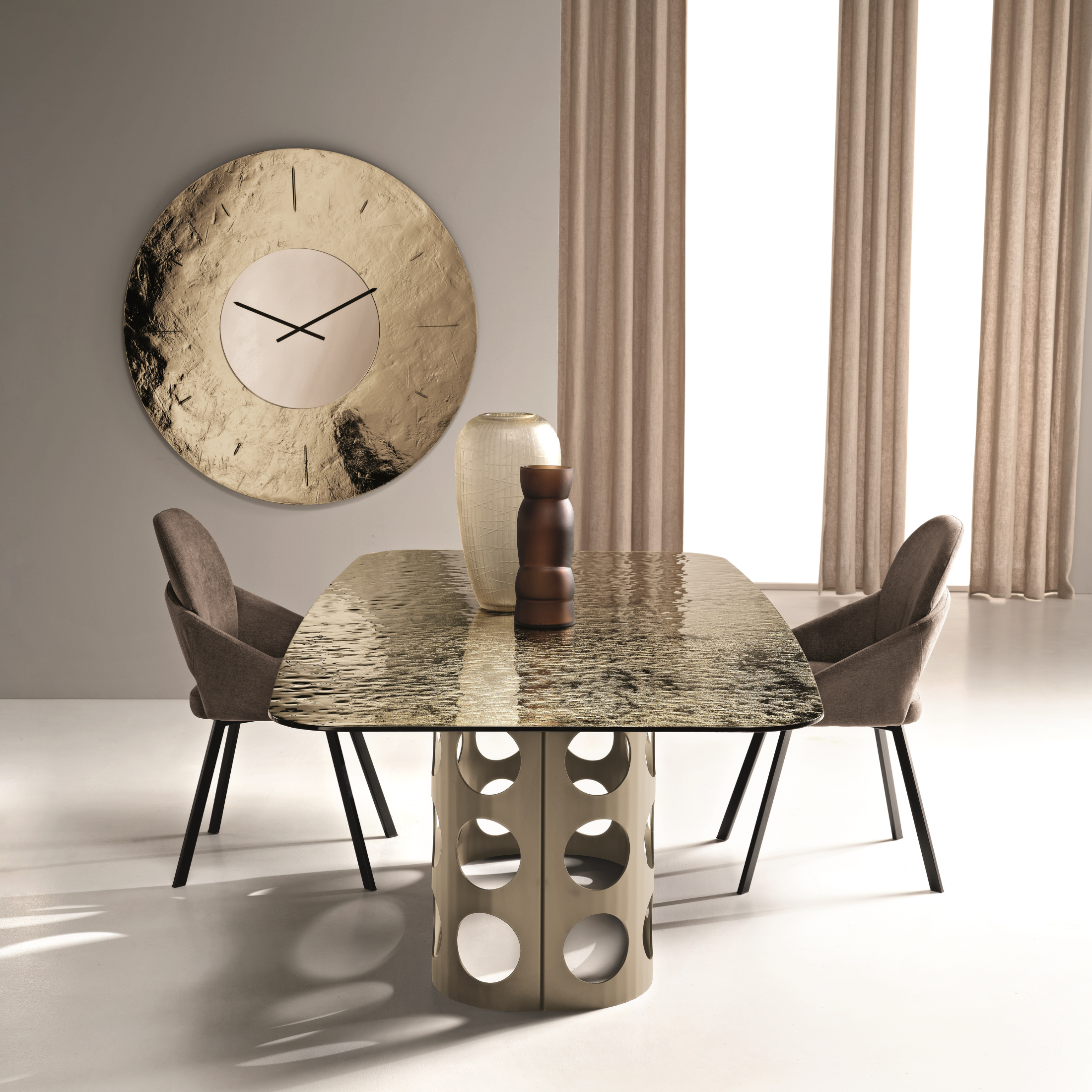 Fixed modern table "Ready" in hammered glass with painted metal base, 210x110 cm, 75 cm high