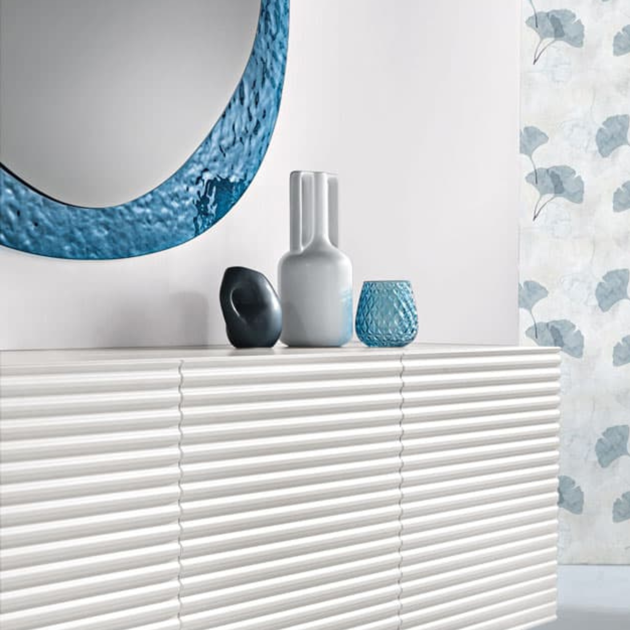 Modern 3-door sideboard "Nadia1" already assembled in lacquered wood with two painted metal feet cm 180x50 80h