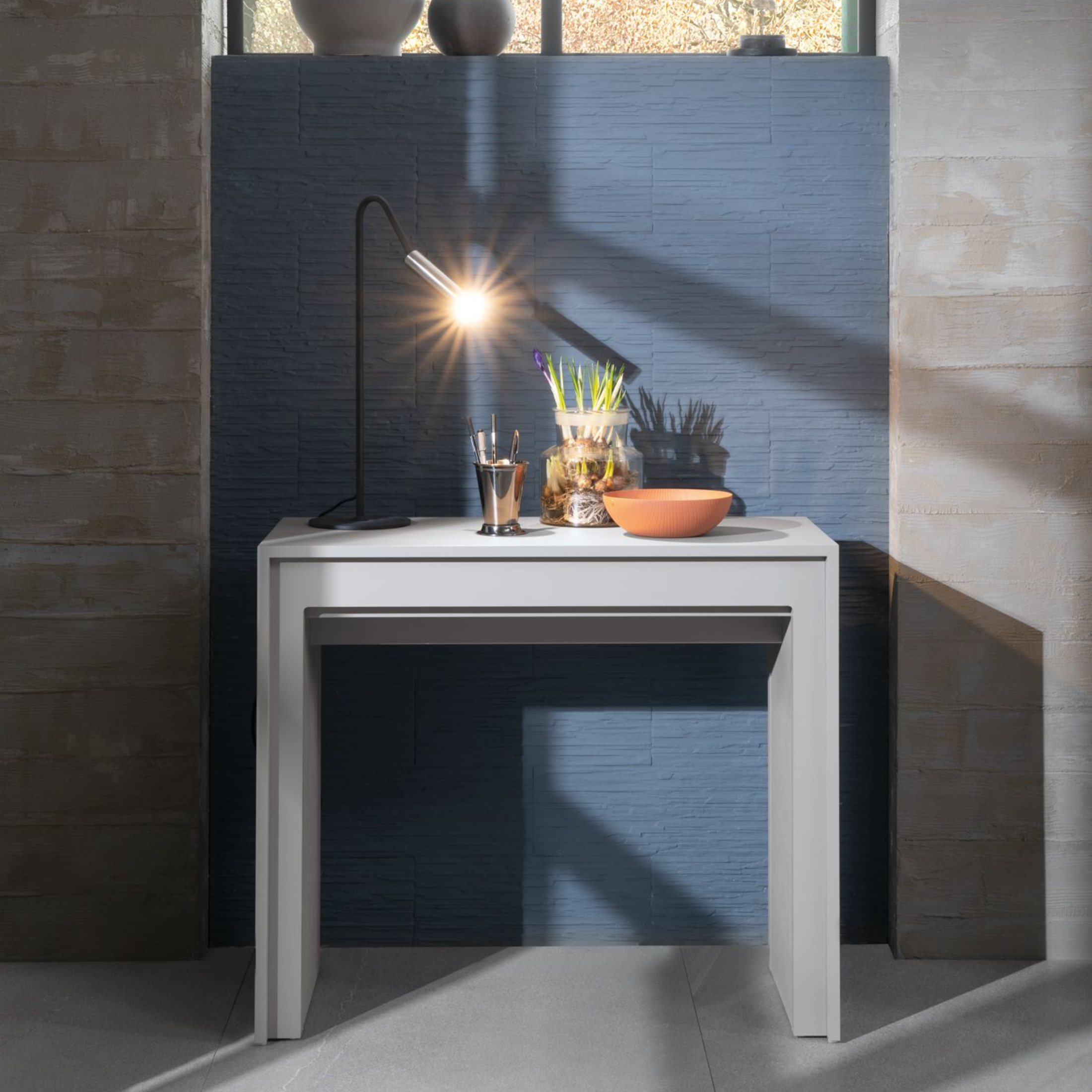 Extendable console table "Pinocchio" in lacquered wood 10 seats cm 43/302x90 76h