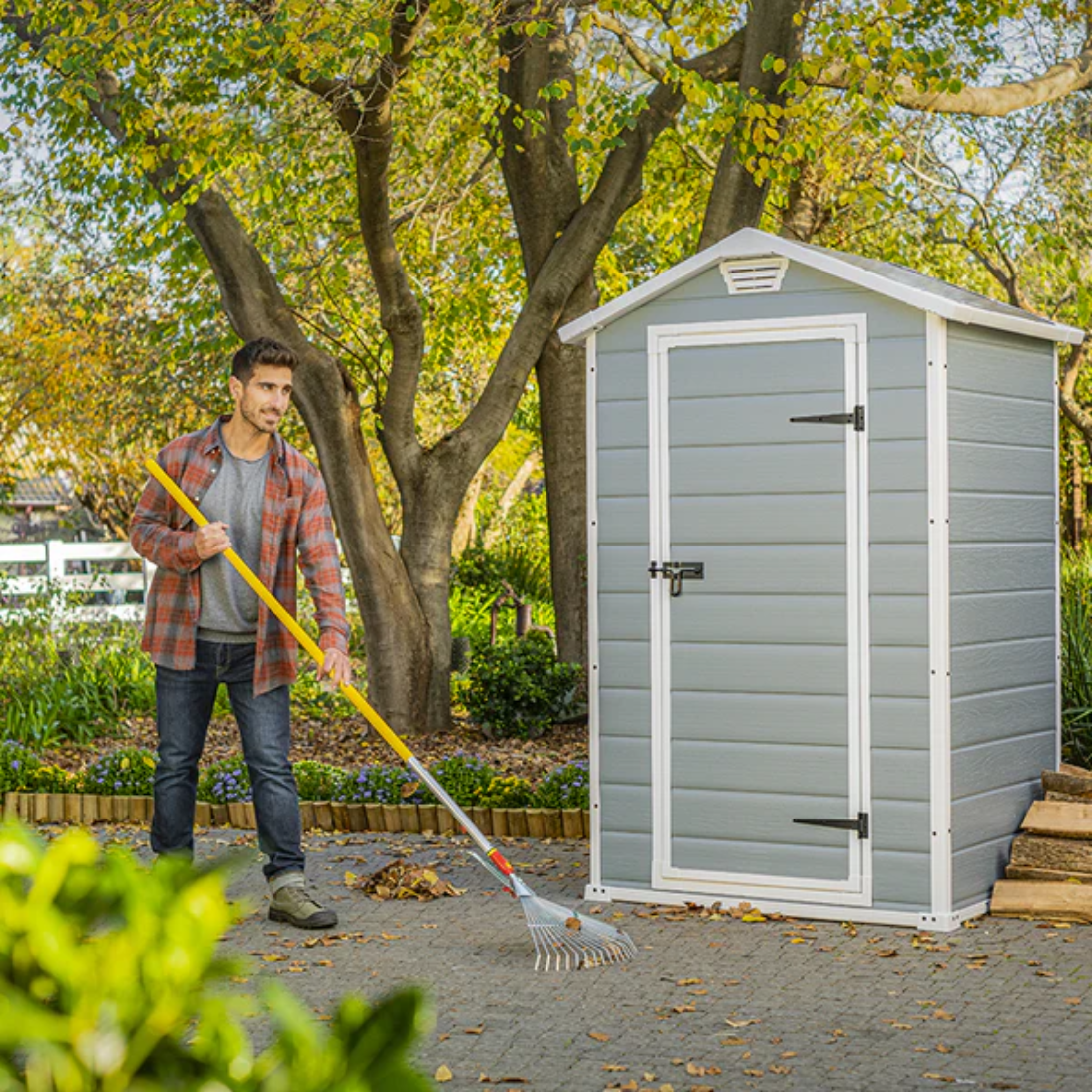 Resin garden shed with 1 door "Stilos" 129x103 cm 196h