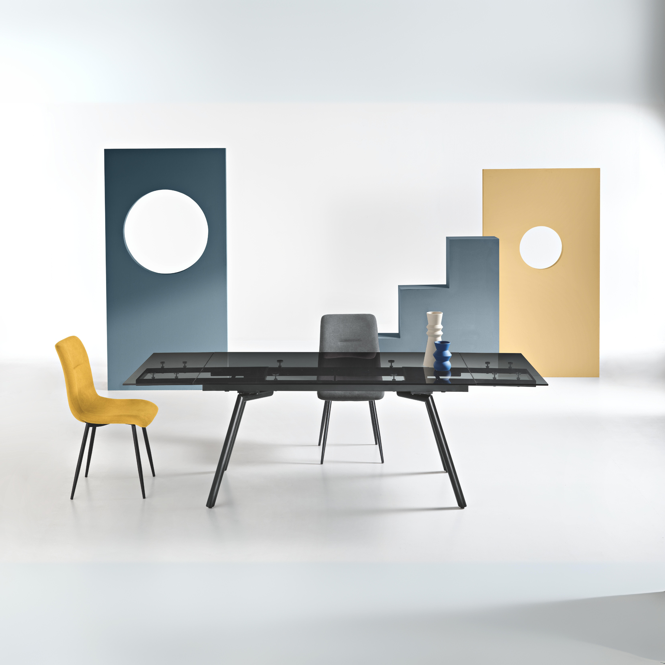 Extendable table "Rhea" with two extensions and glass top cm 160/240x90 76h