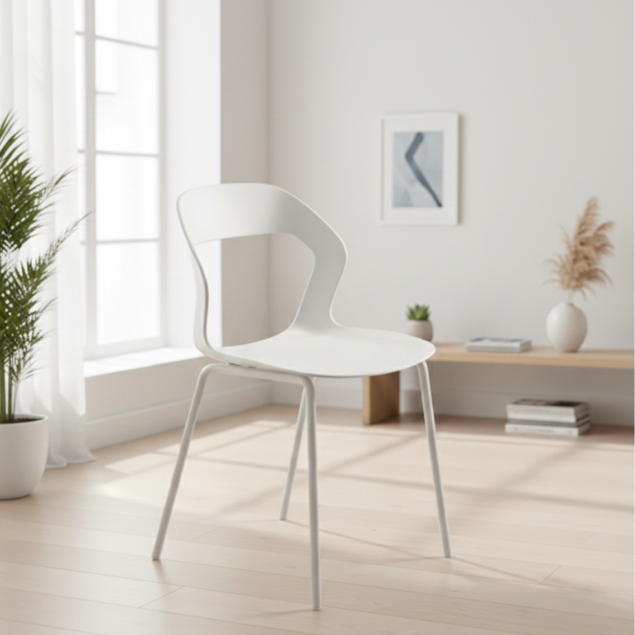 Set of stackable "Prisma" chairs in polypropylene cm 54x51 87h