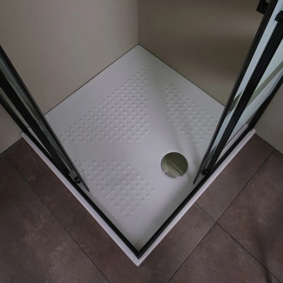 Modern "Cielo" sliding shower enclosure with silkscreened finish and matt black profile