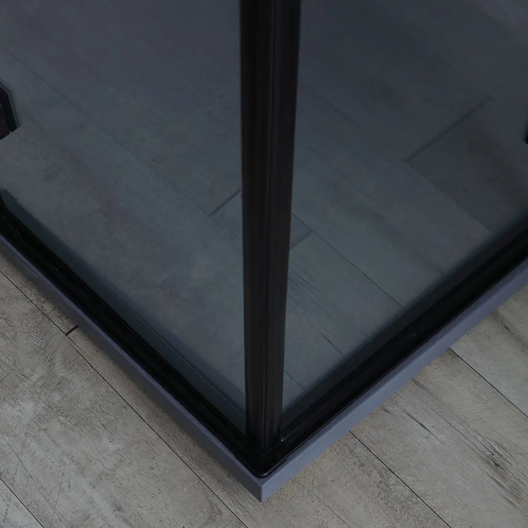 Box doccia bagno nero moderno "Lions" senza profili con 2 battenti magnetici in cristallo - MondoViro