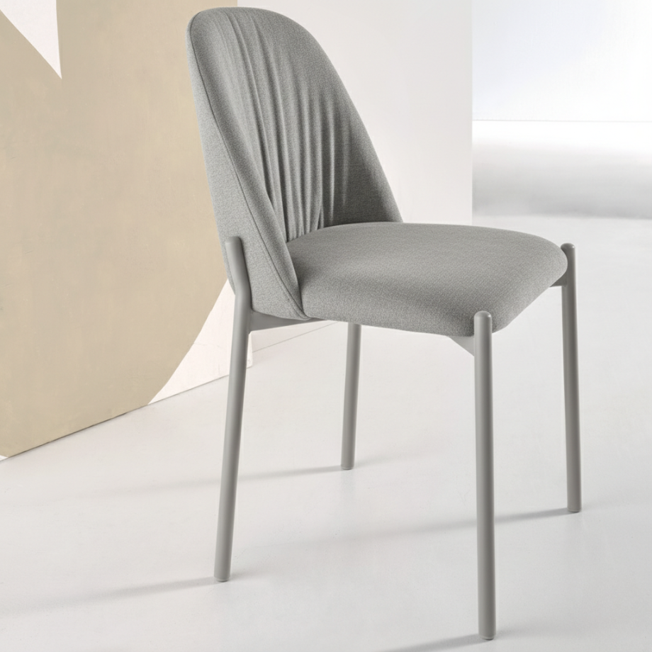 Set of "Nova" chairs upholstered in fabric with metal frame cm 47x56 86h