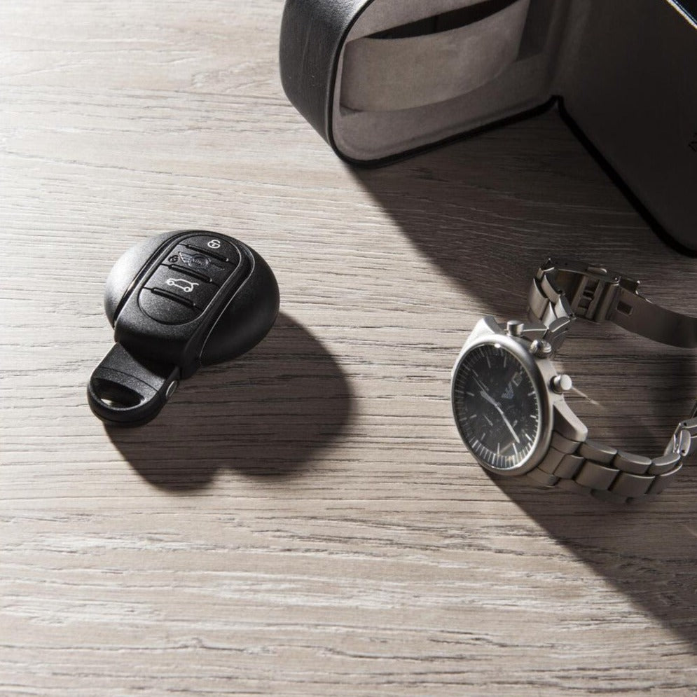 "Slim" column bookcase in wood with adjustable shelves, 39x41 cm, 182 cm high