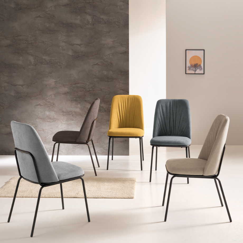 Set di sedie imbottite "Pixel" in tessuto e struttura in metallo cm 61x49 93h