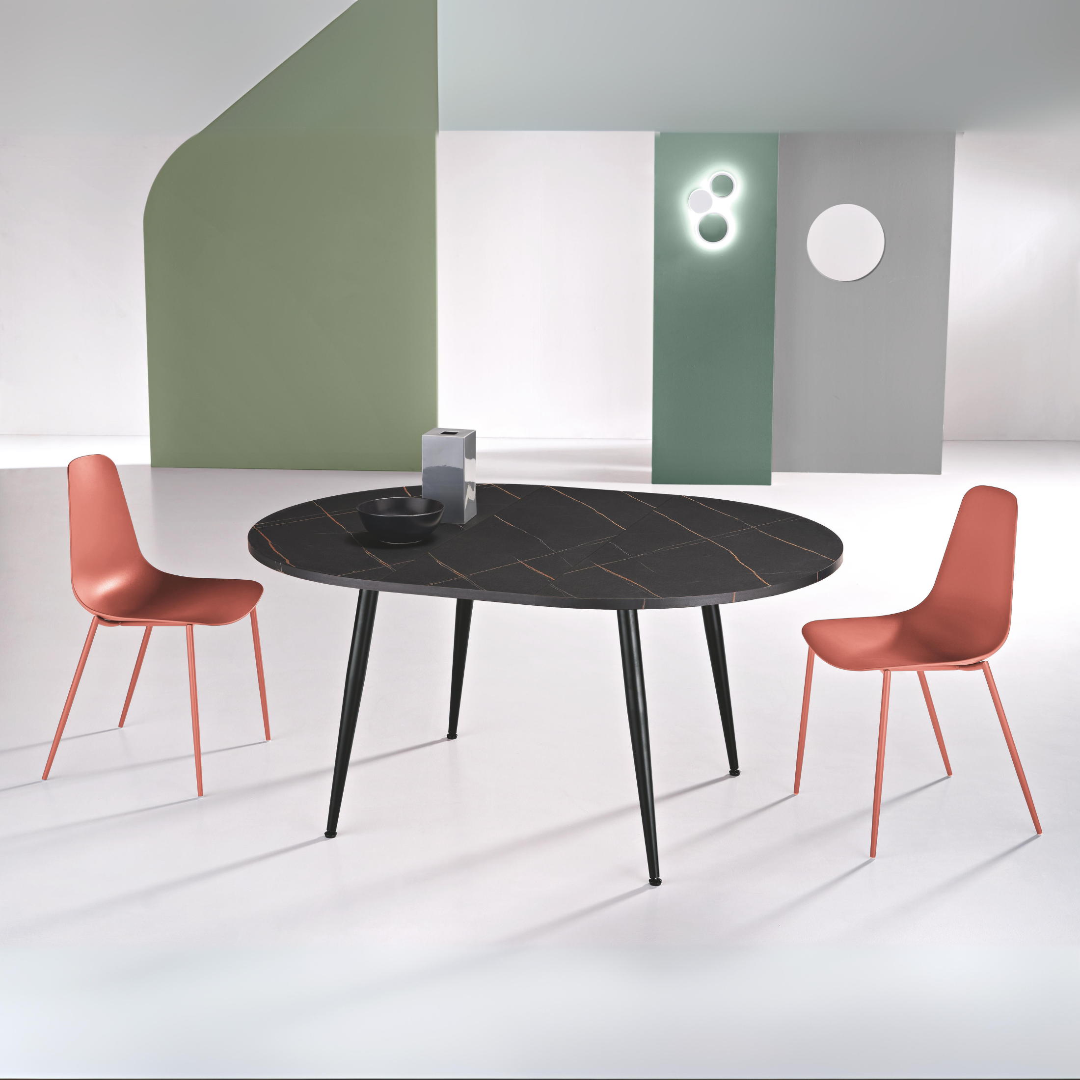 Extendable round wooden table "Vertigo" with central extension