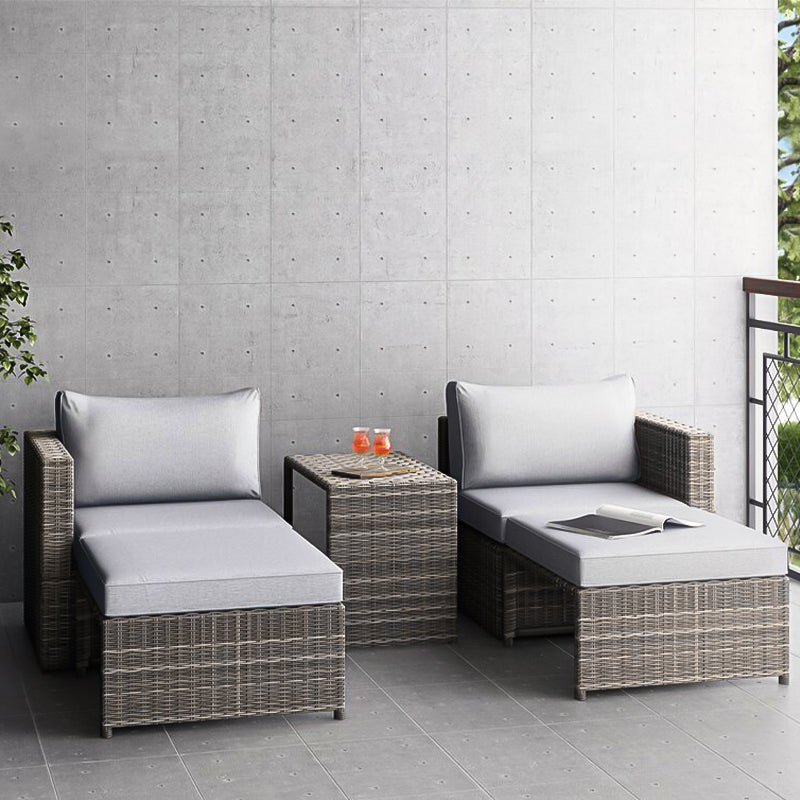 Salotto per esterno Combo in polirattan completo di divano poltrone e tavolo per giardino e veranda