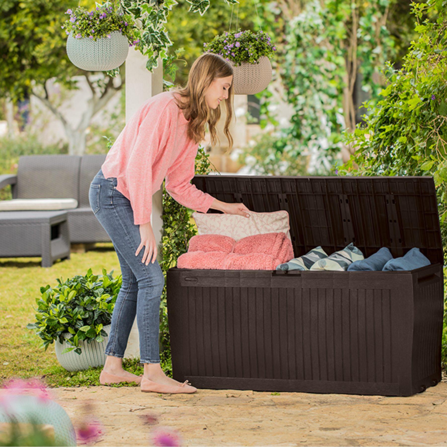 Baule portatutto da giardino in resina effetto legno cm 117x45 57h