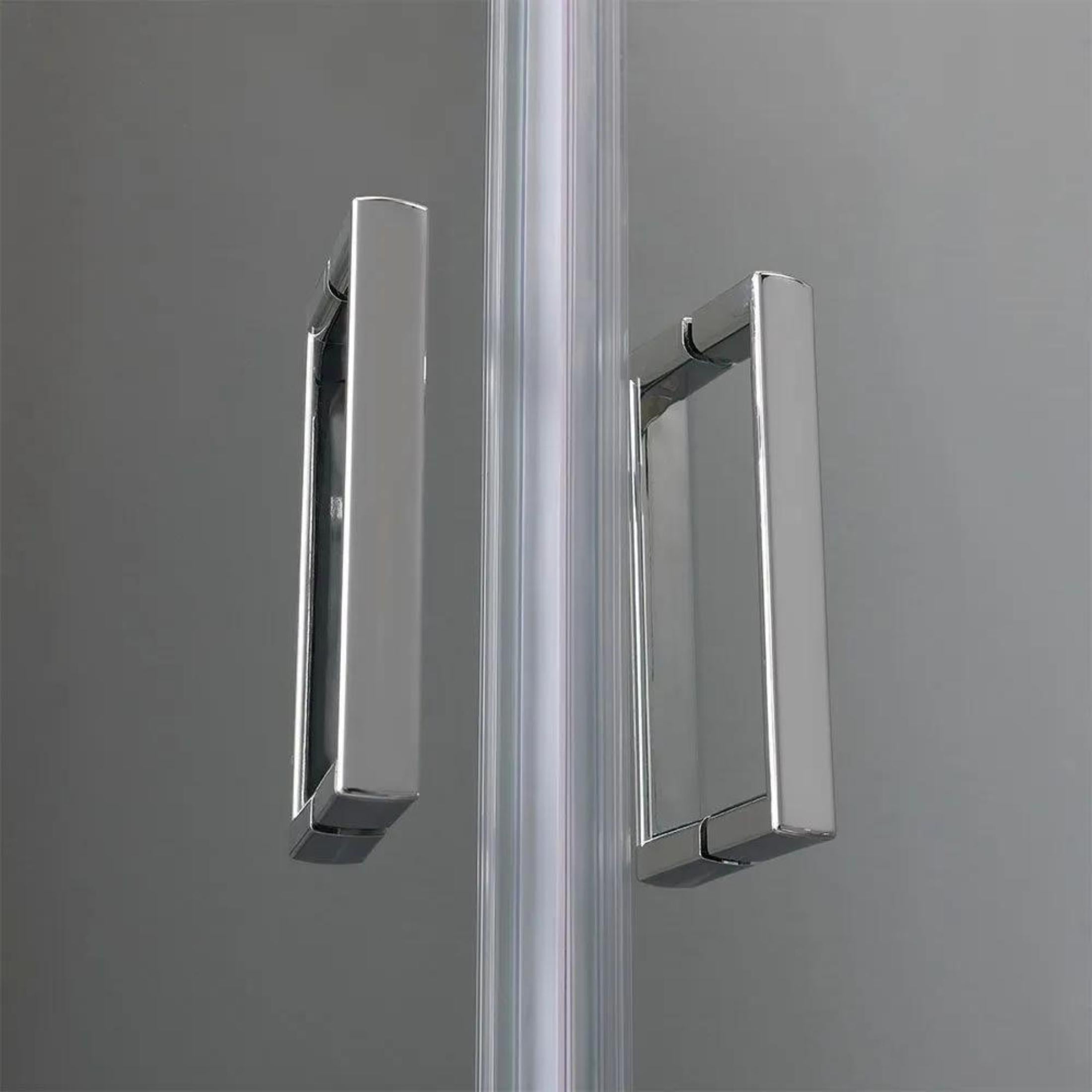 Semicircular "Genova" shower enclosure with two sliding doors in tempered glass, 185 cm high.