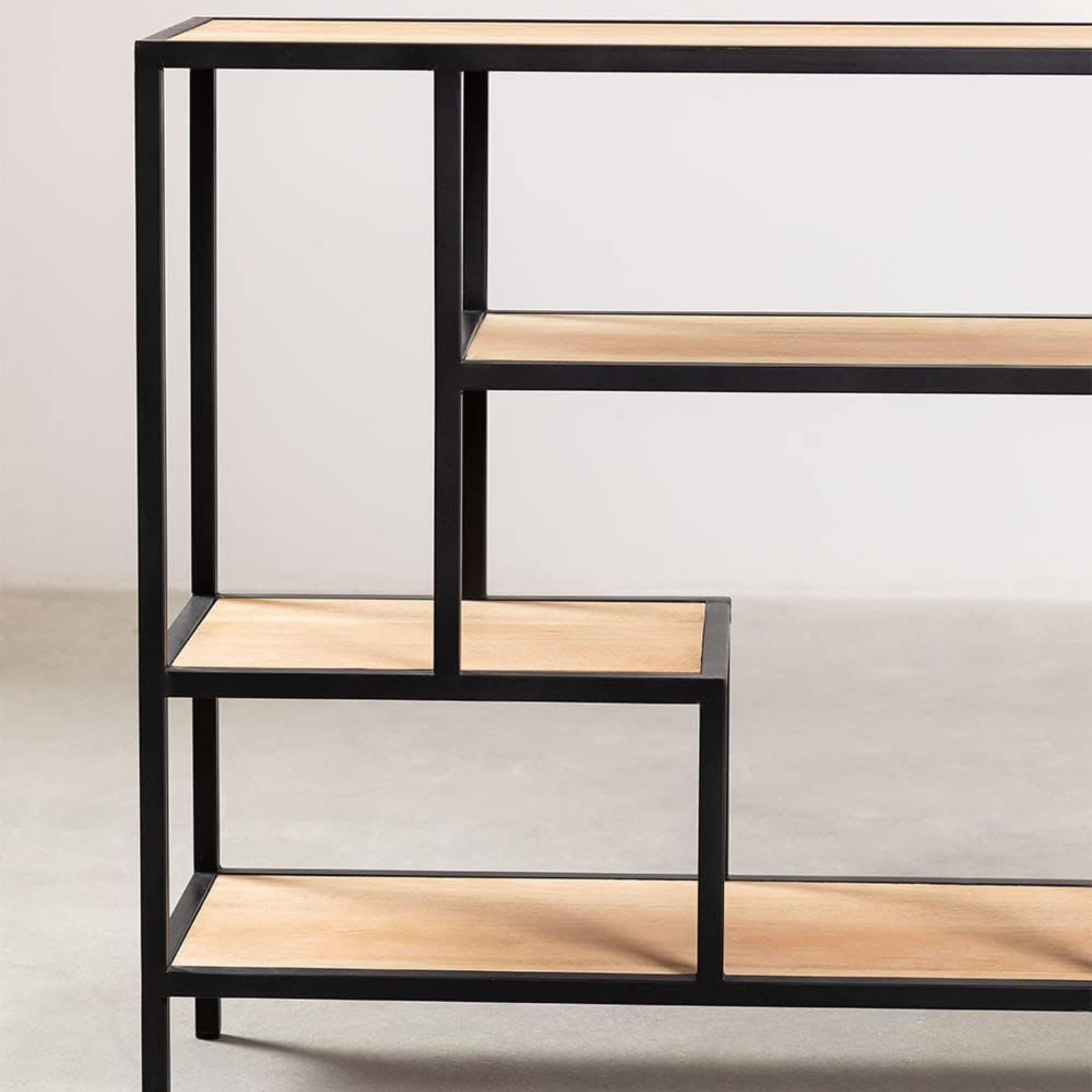 "Industrial" low cabinet in oak wood and metal, 140x35x80 cm.