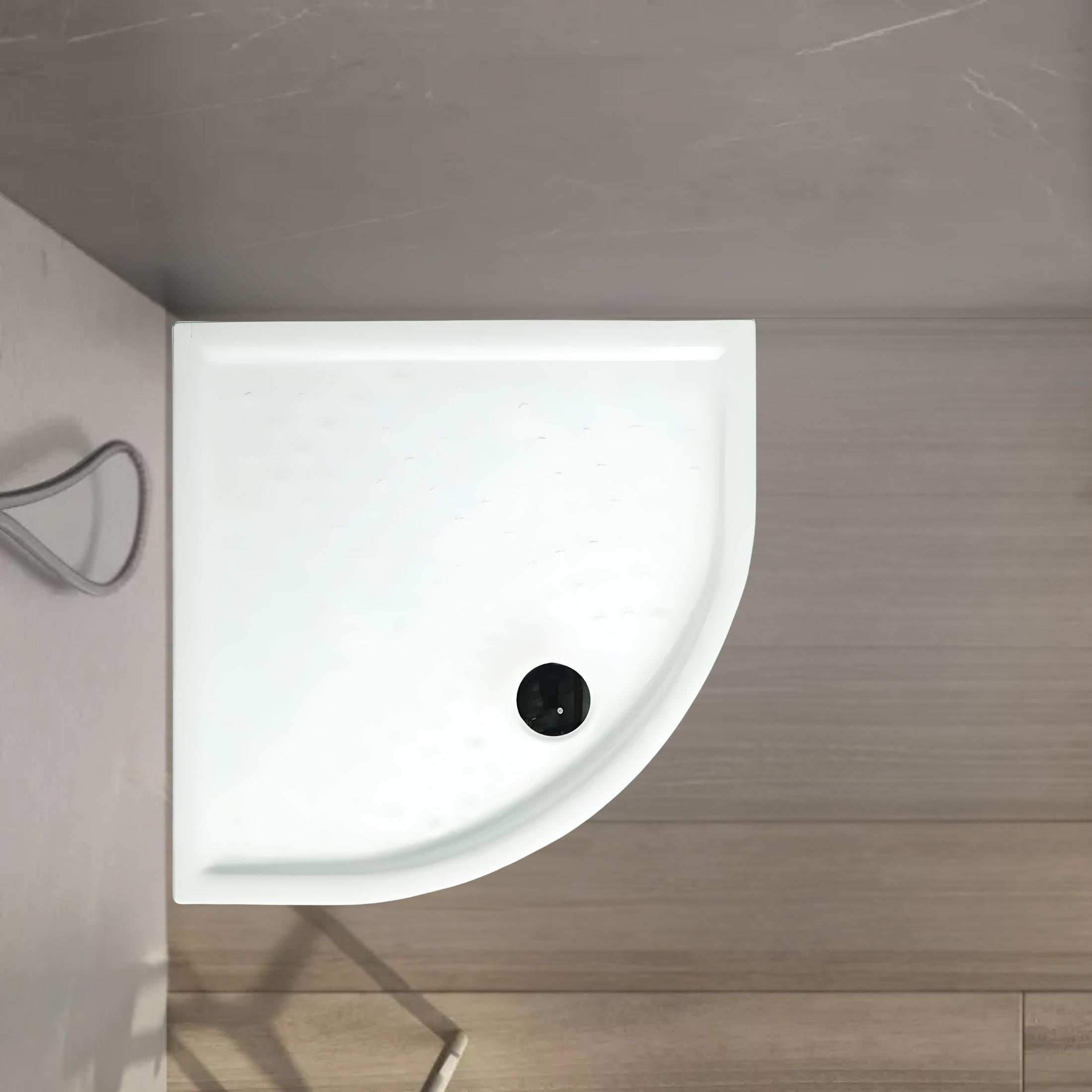 Semicircular "Matera" shower tray in non-slip ceramic with raised edges