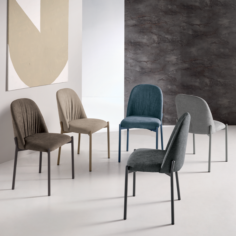 Set of "Nova" chairs upholstered in fabric with metal frame cm 47x56 86h