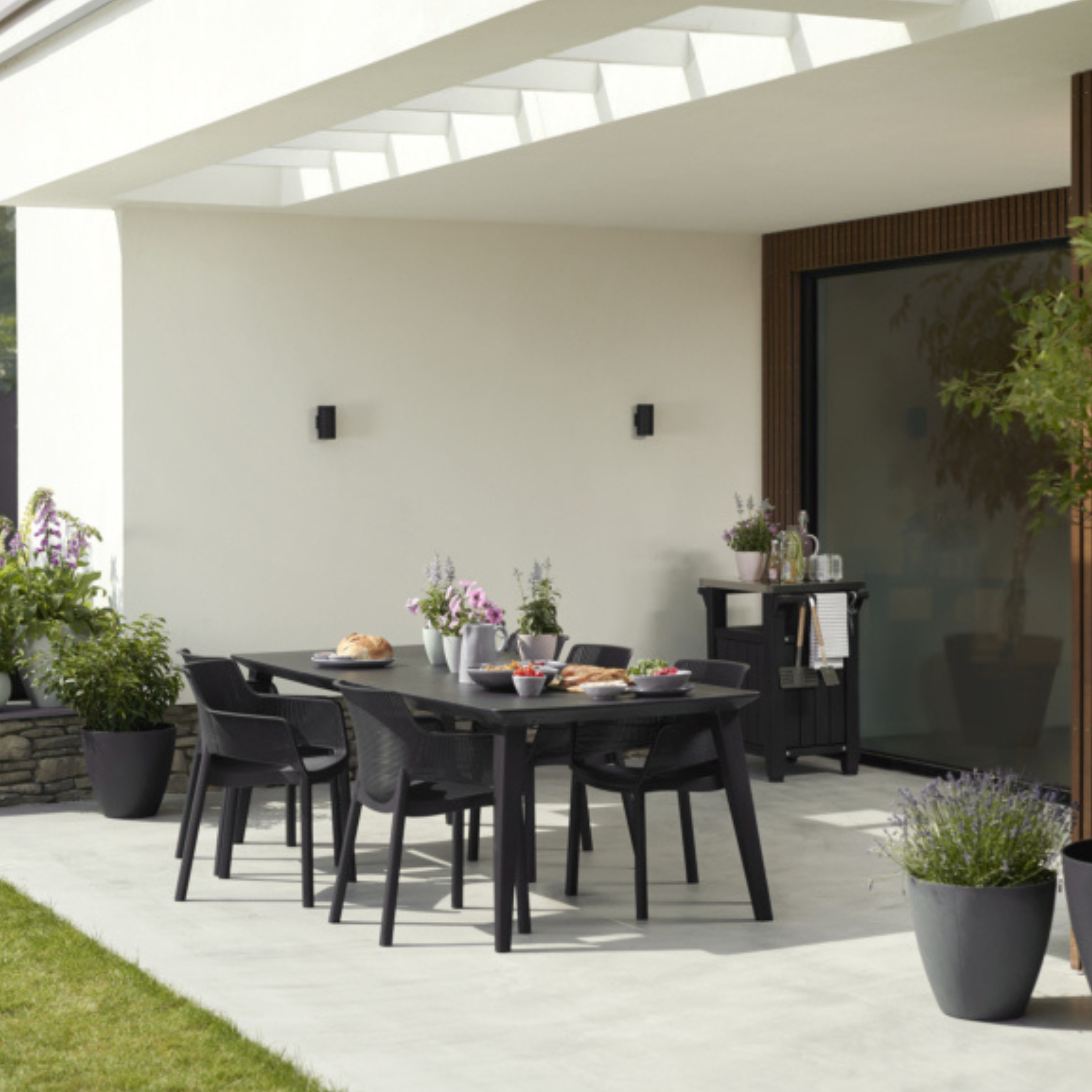 Set of 6 modern outdoor chairs "Vancouver" in resin 57.7x62.5 cm 79h