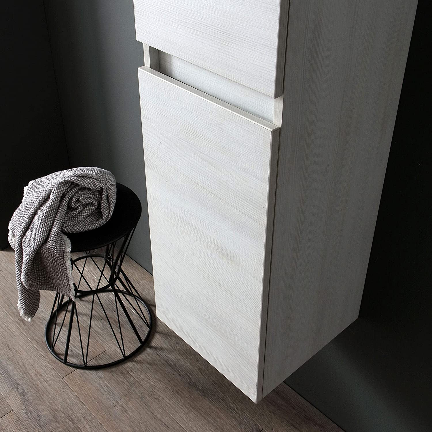 "New Splash" bathroom wall unit with 2 doors in oak wood, 31x33.5 cm, 138 cm high