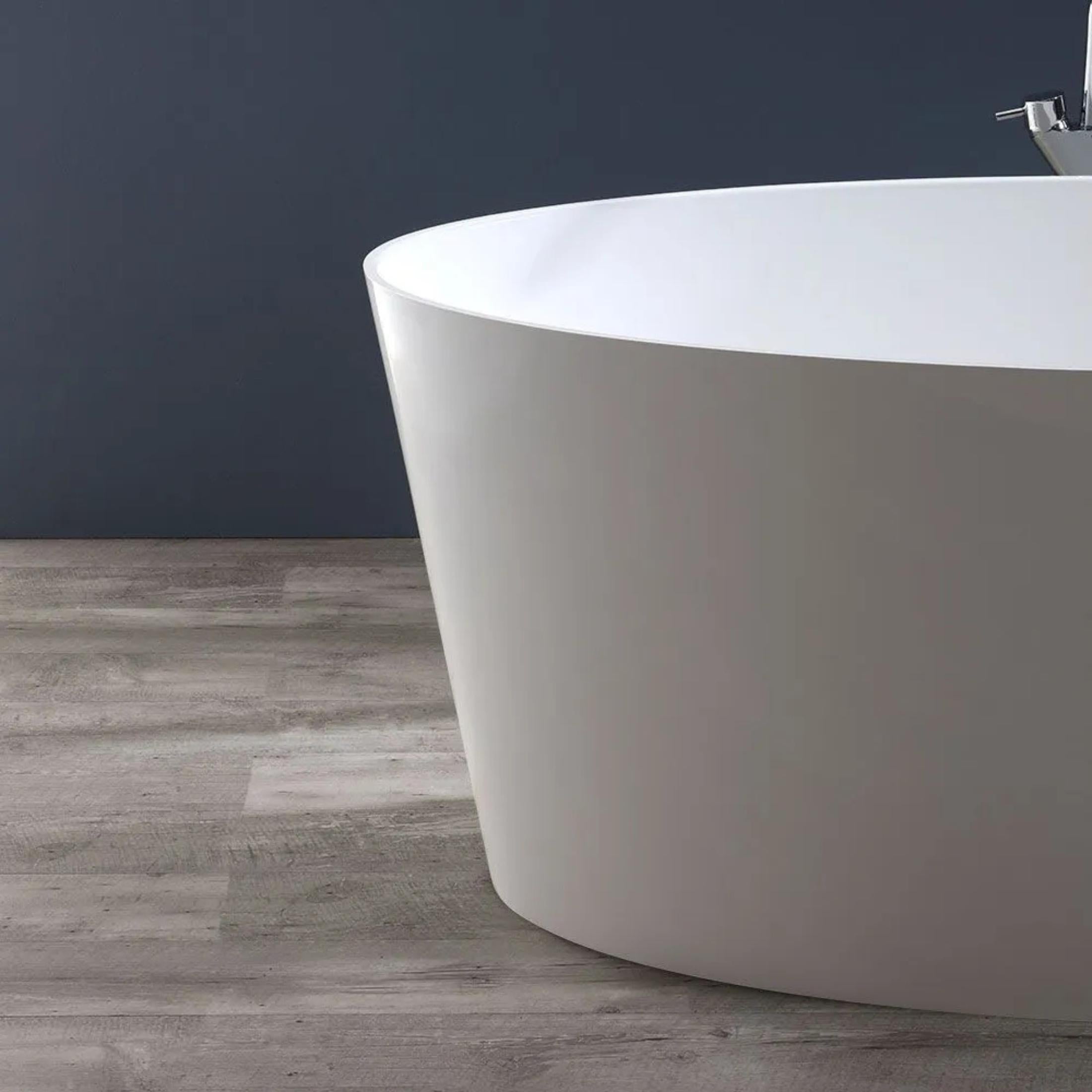 "Verona" freestanding bathtub in glossy white recomposed marble, 159.3 x 72 cm, 65 cm high