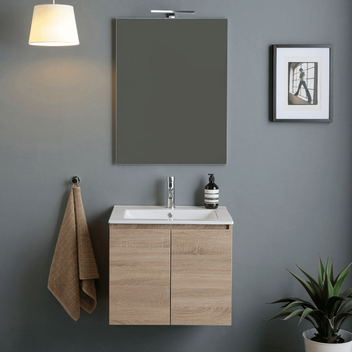 Mobile bagno sospeso 60 cm rovere "Belize" con 2 ante lavabo in ceramica e specchio 60x80 cm - MondoViro