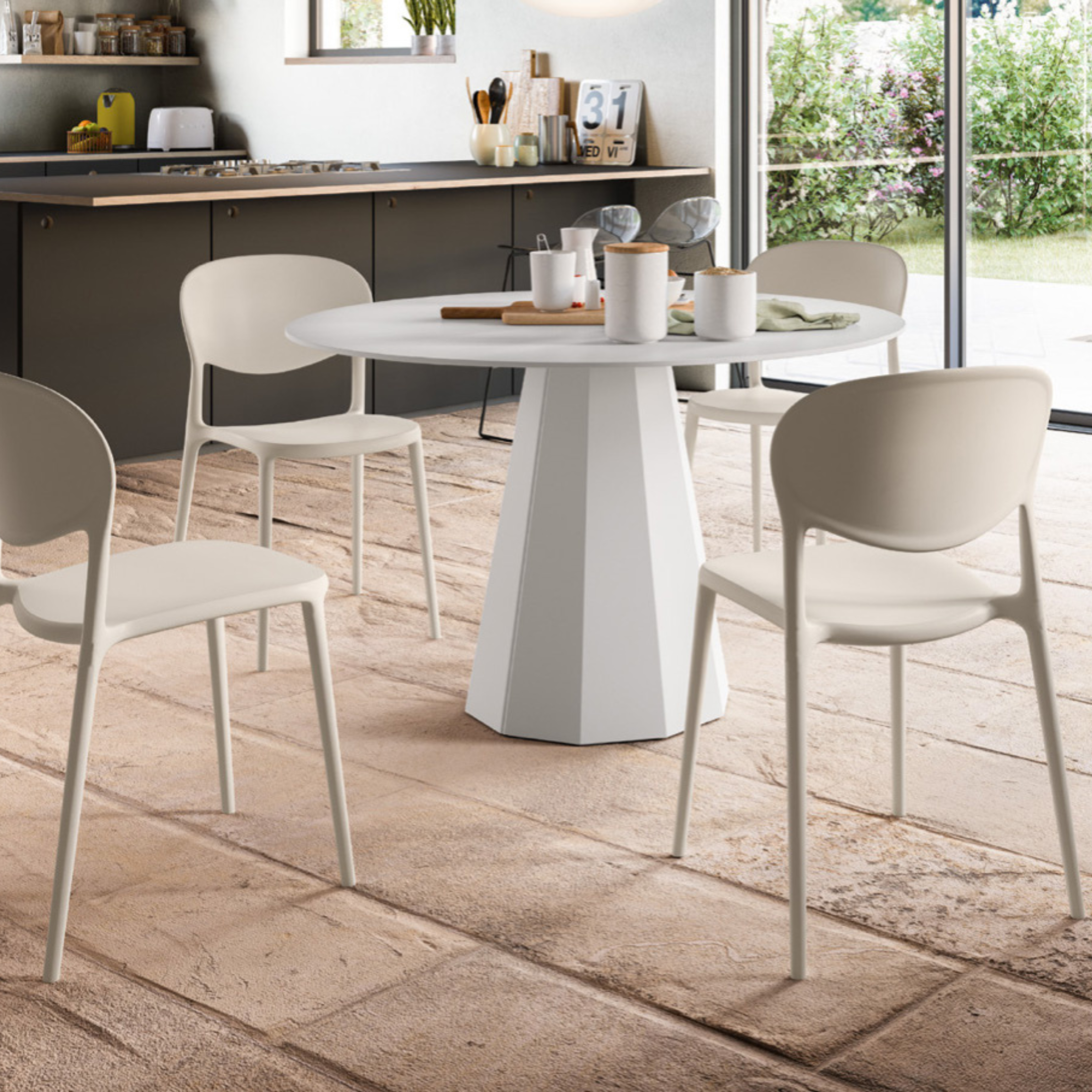 Set of modern "Fiora" chairs for the living room in polypropylene, 48x53 cm, 82 cm high.