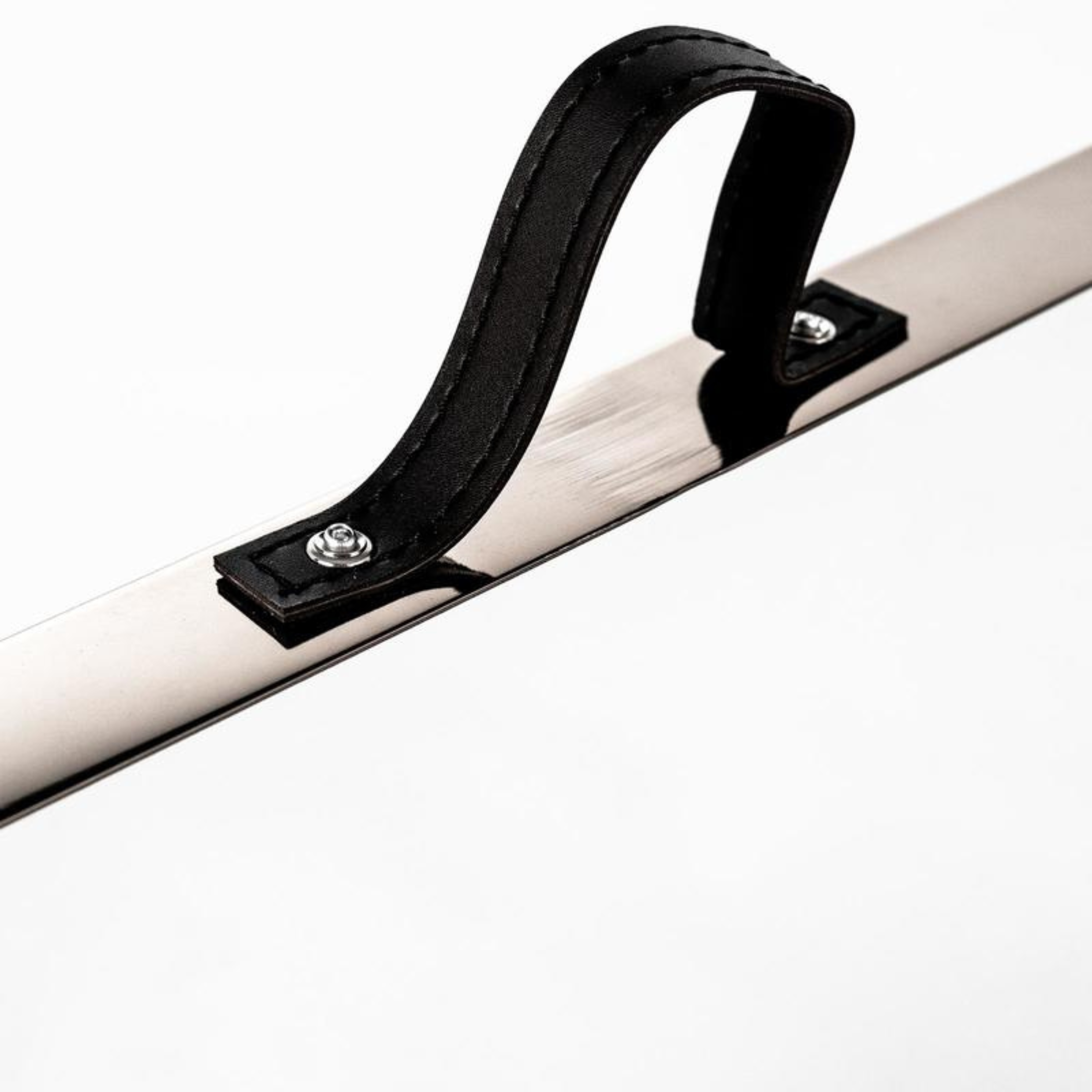 "Dorothy" square wall mirror with champagne metal frame, 45x45 cm.