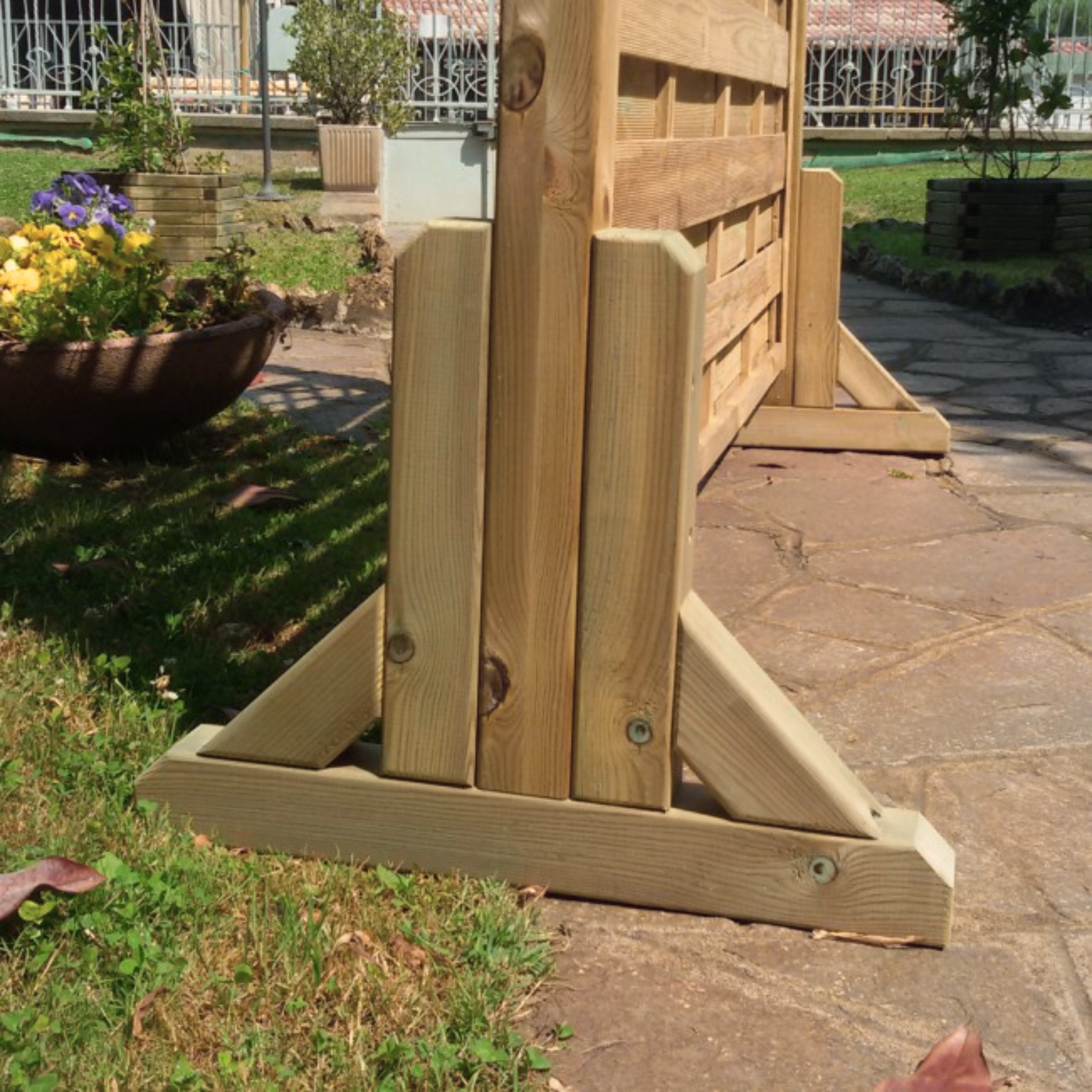 2 pcs of feet for grill panel or windbreak in impregnated wood 60x4.5 cm 30h