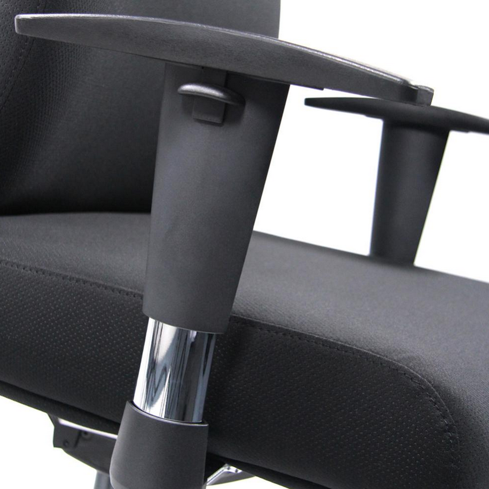 "1520" Swivel Office Chair, Executive Gaming Chair with Wheels and Lift