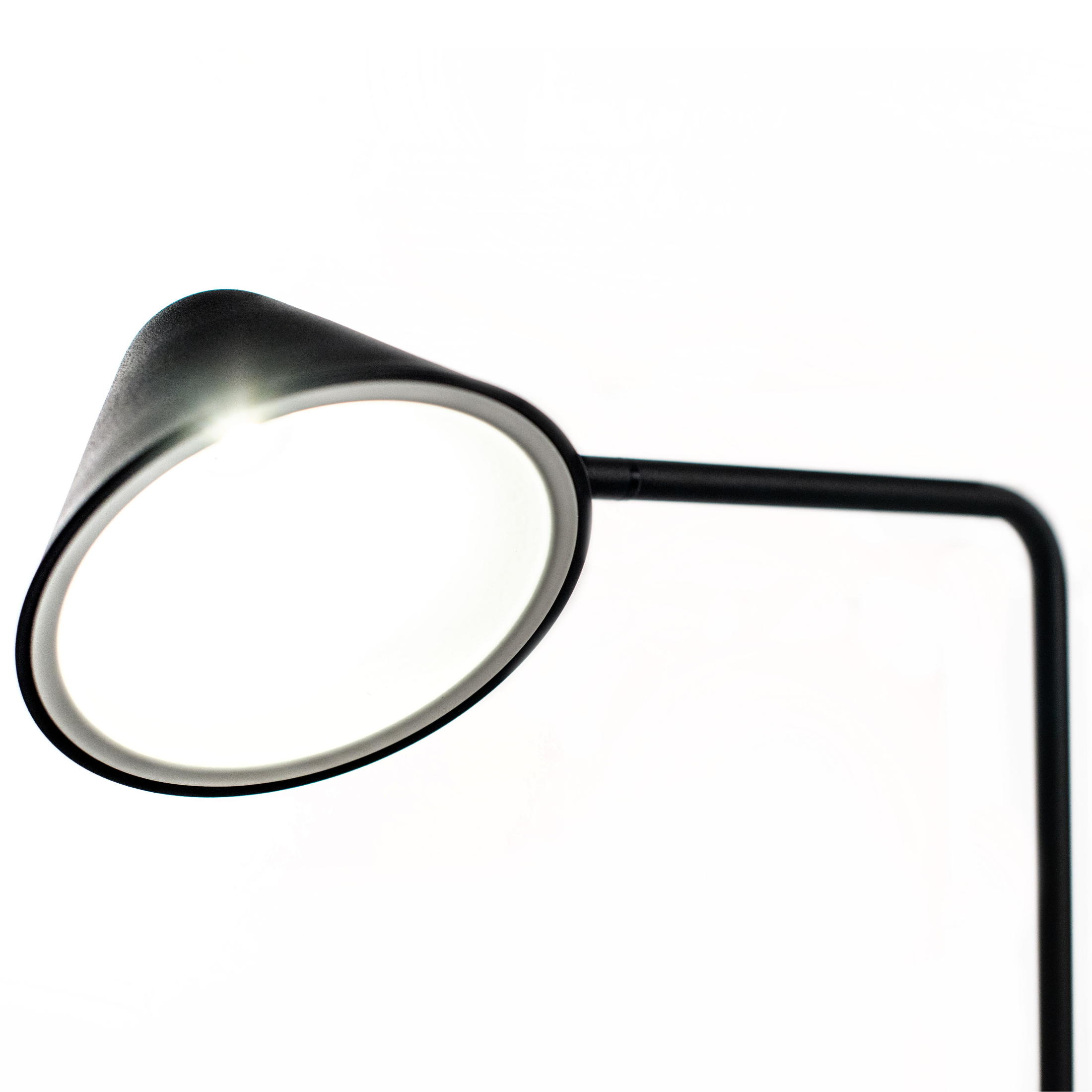 Metal lamp with "Perl" lampshade, floor, table and hanging