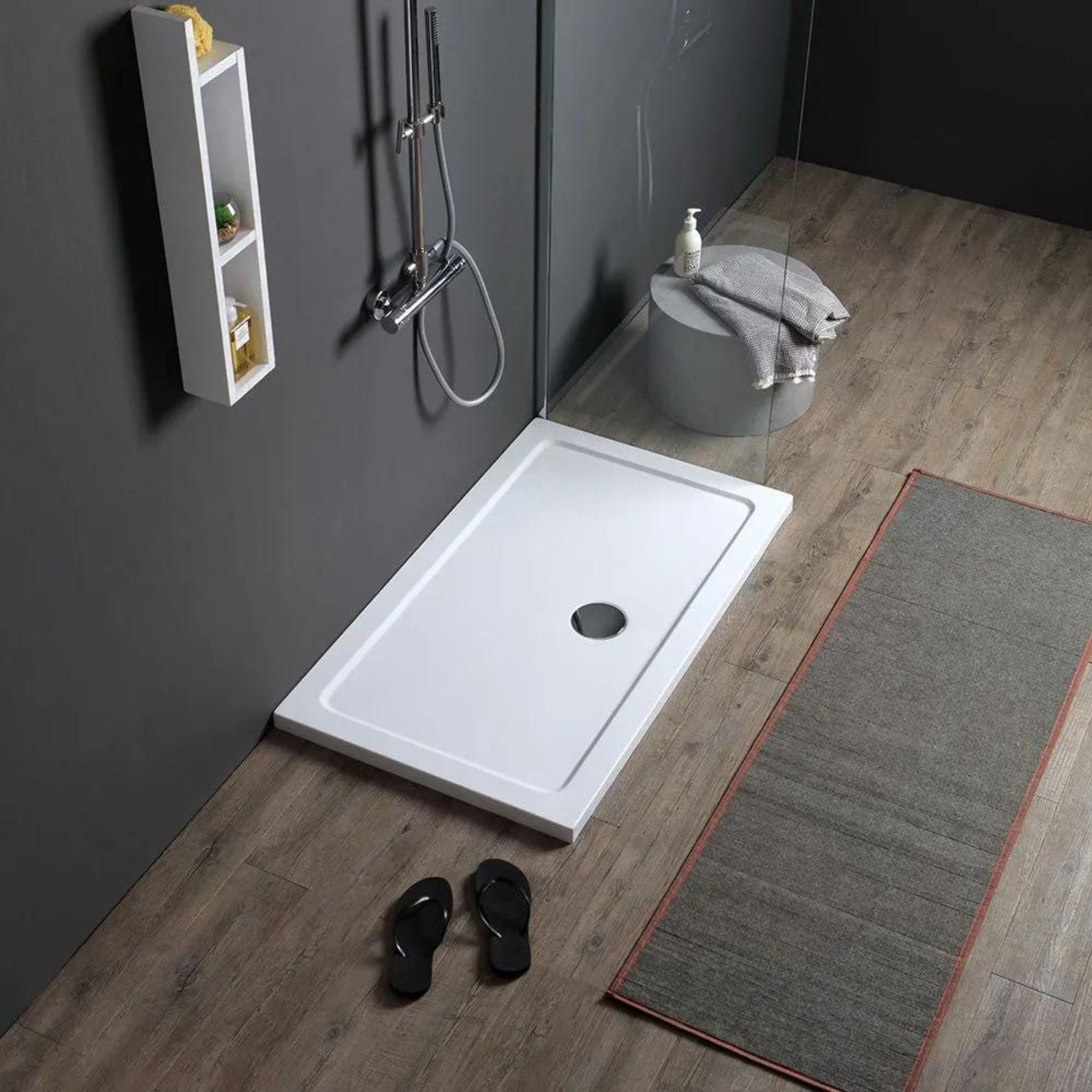 Aosta rectangular shower tray made of thin acrylic and white ABS