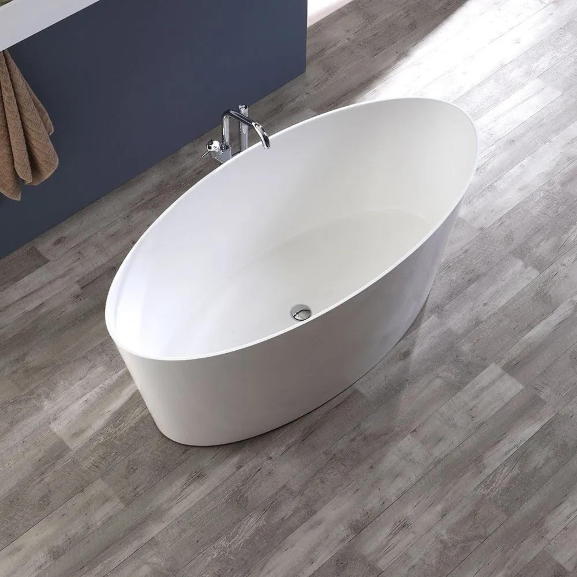 "Verona" freestanding bathtub in glossy white recomposed marble, 159.3 x 72 cm, 65 cm high