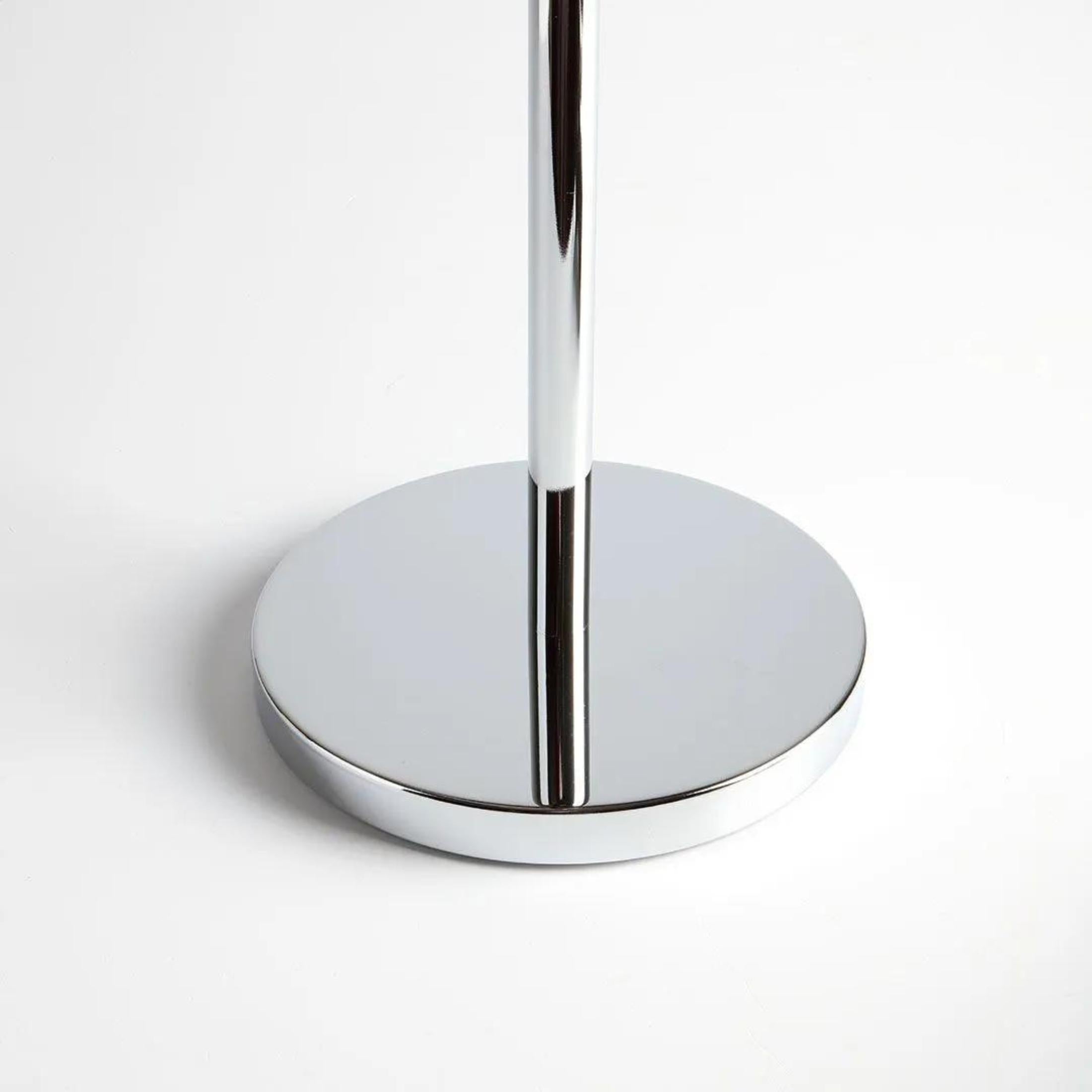 "Matthias" chrome-plated steel floor lamp with 3 towel holders