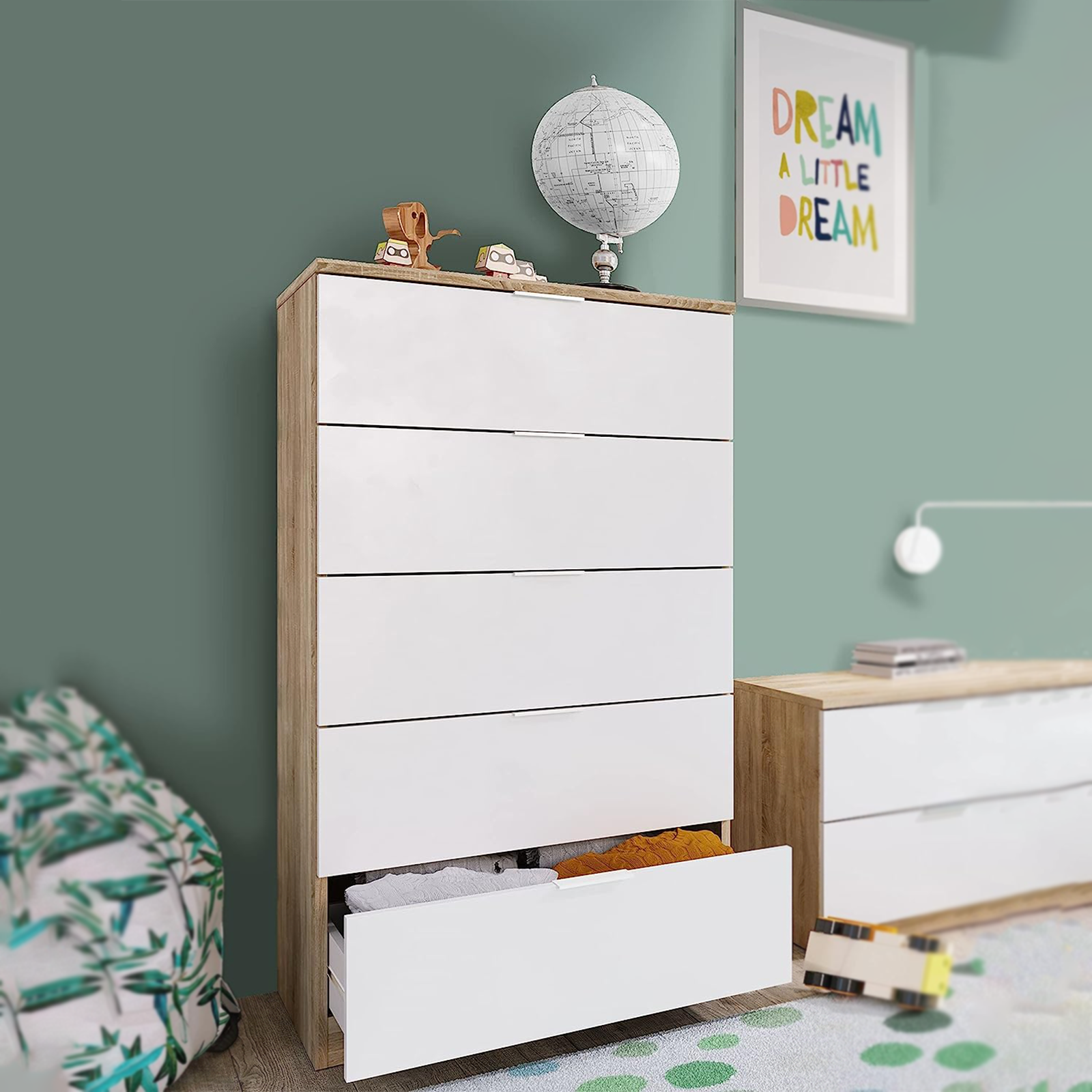 "LC" bedroom chest of drawers in oak wood with 5 drawers, 60x40 cm, 110 cm high.