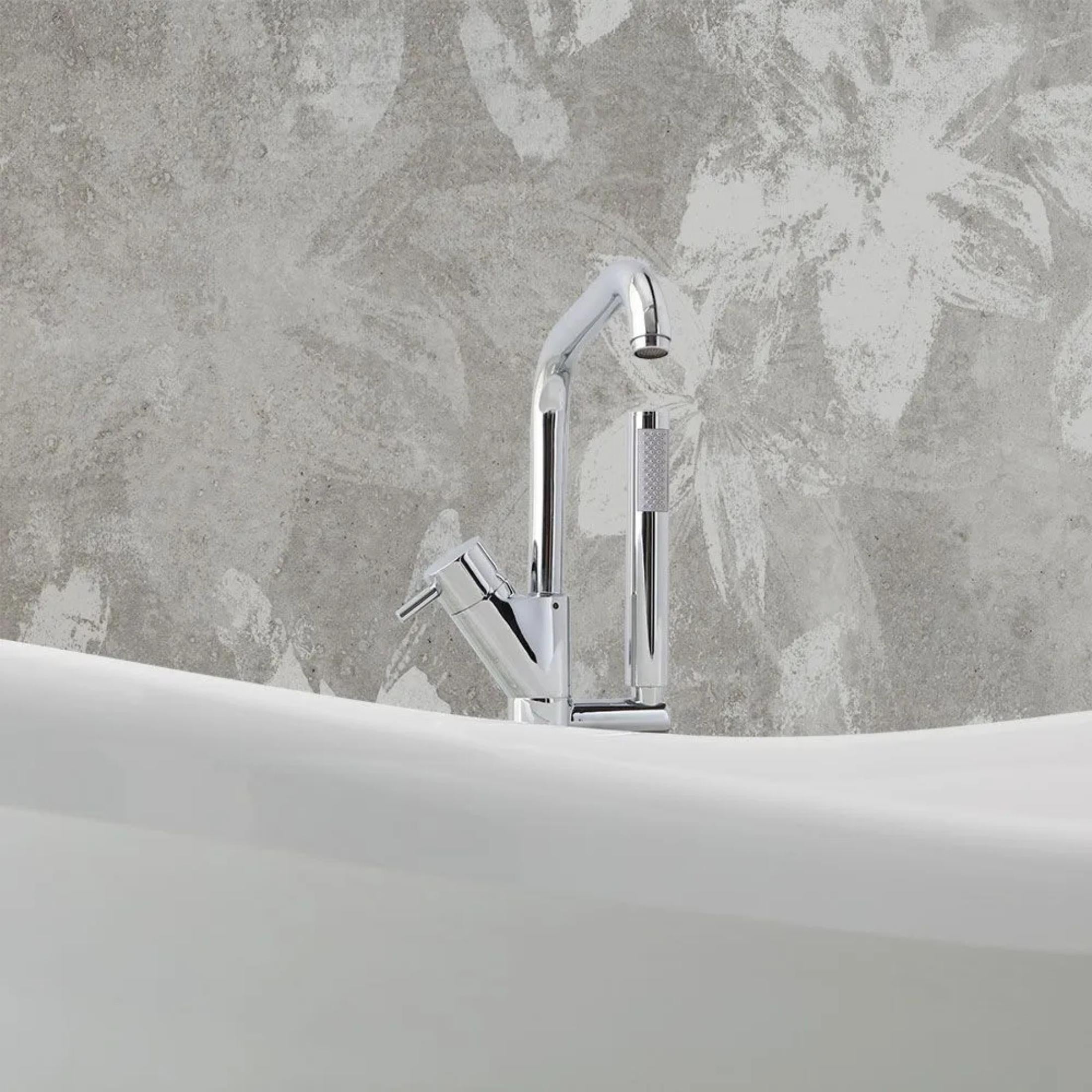 Classic freestanding bathtub "Romanza" in recomposed marble 168x76 cm 55h