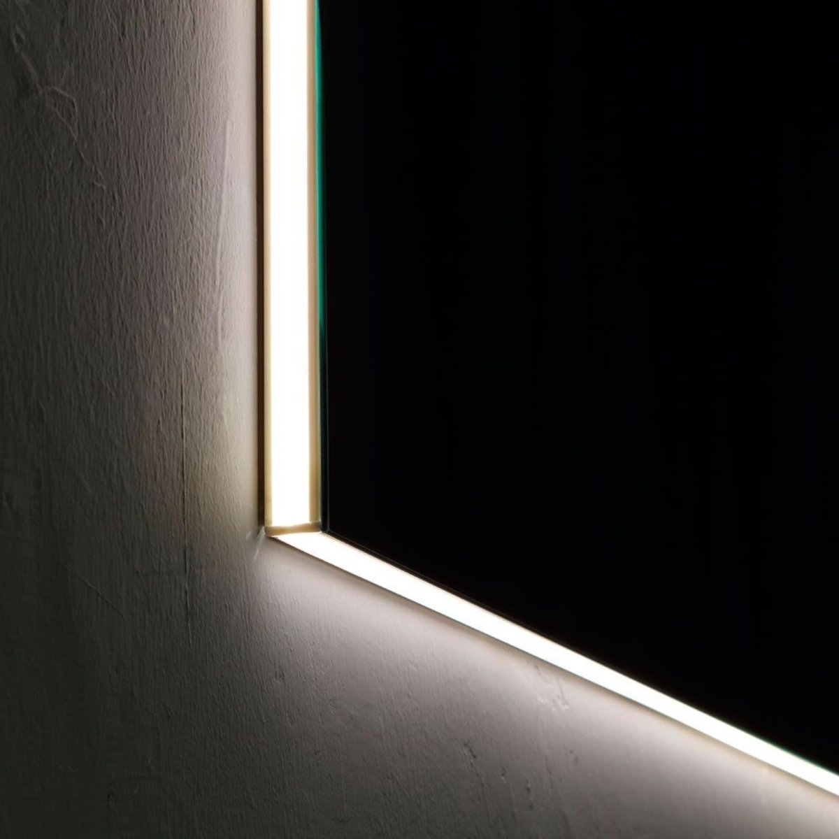 Specchio a led rettangolare "Corvallis" con ingranditore retroilluminato cm 120x70 - MondoViro