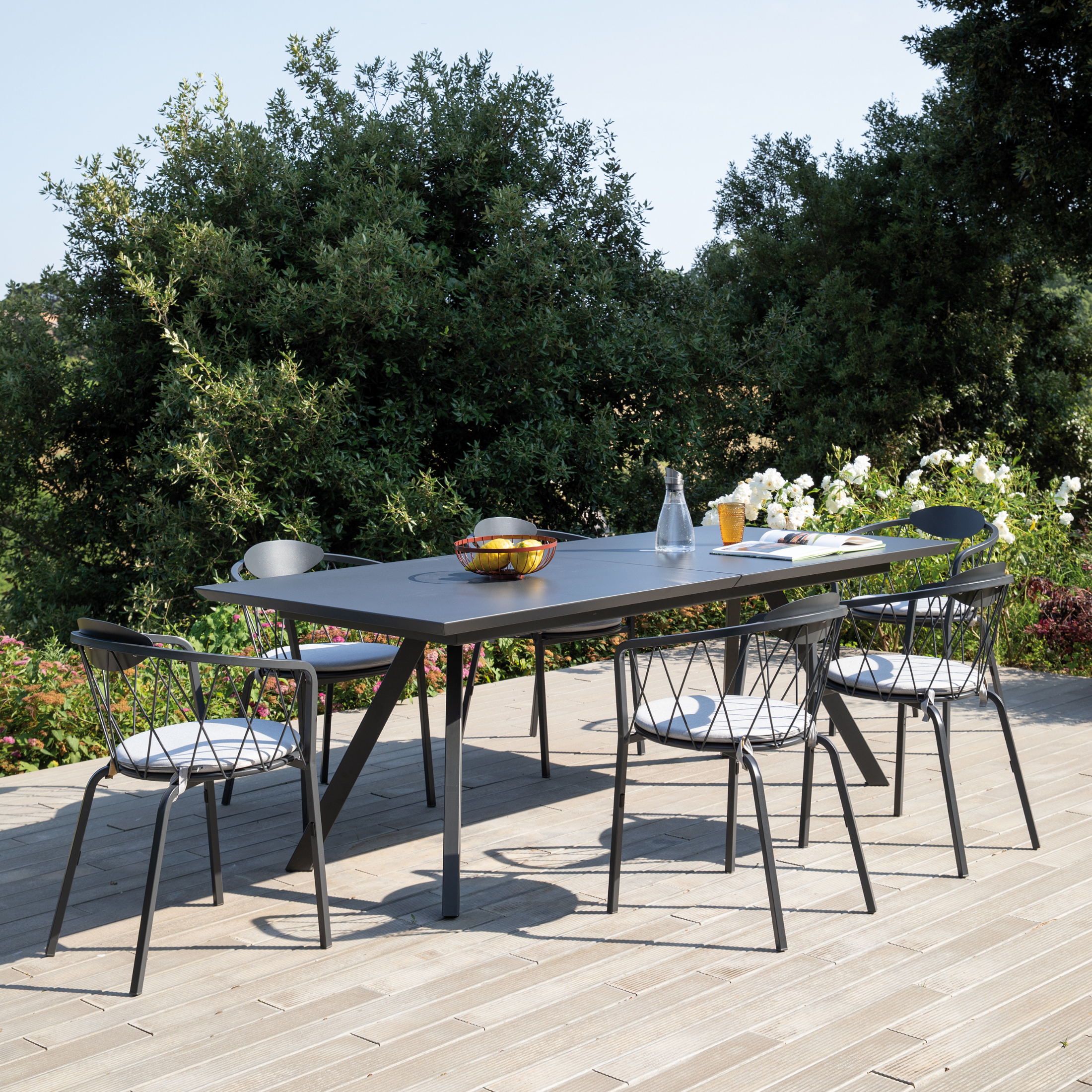 "Daisy8" fixed painted metal table for modern garden, 185x90 ​​cm, 75h