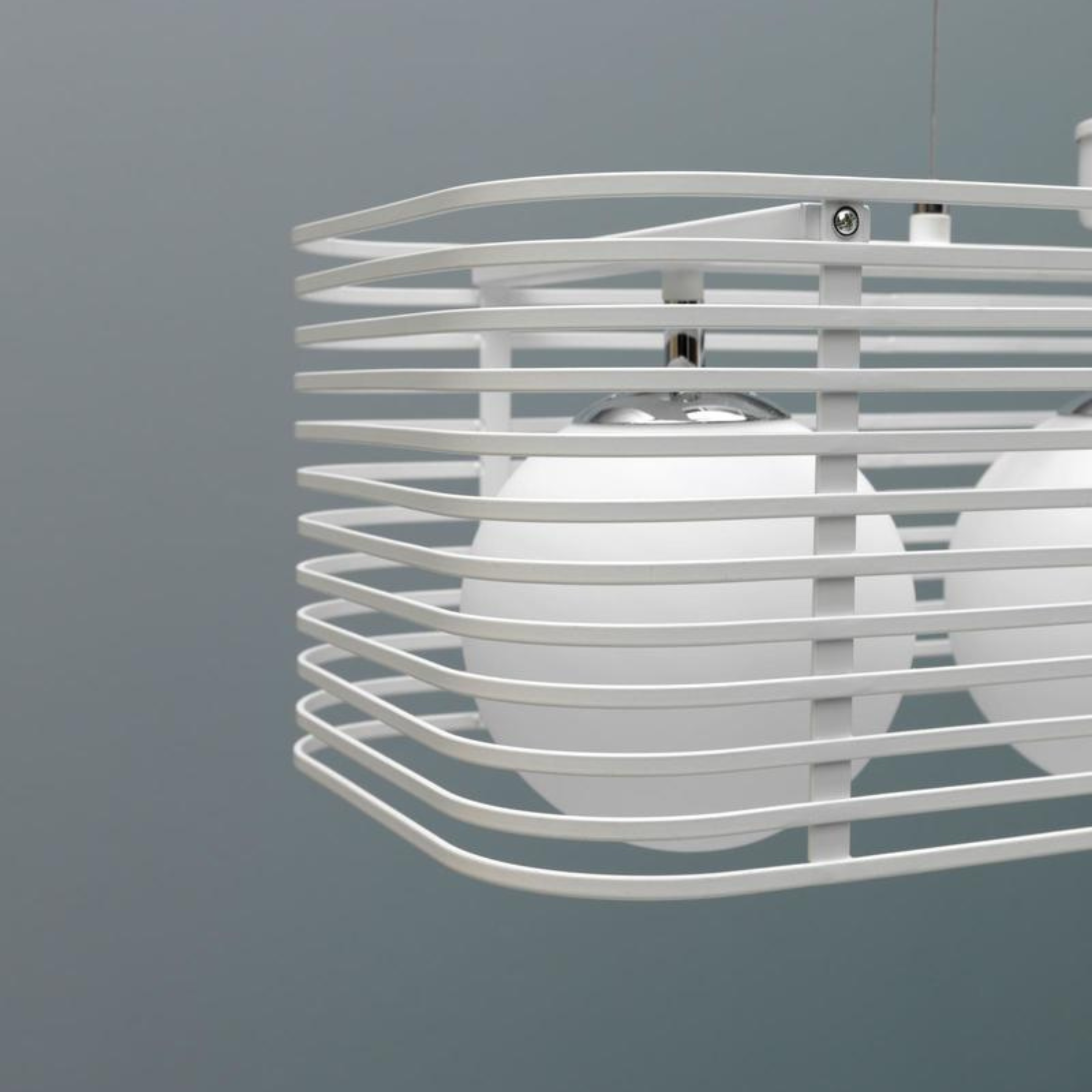 "Cage" metal pendant lamp with 3 bulbs and adjustable cable