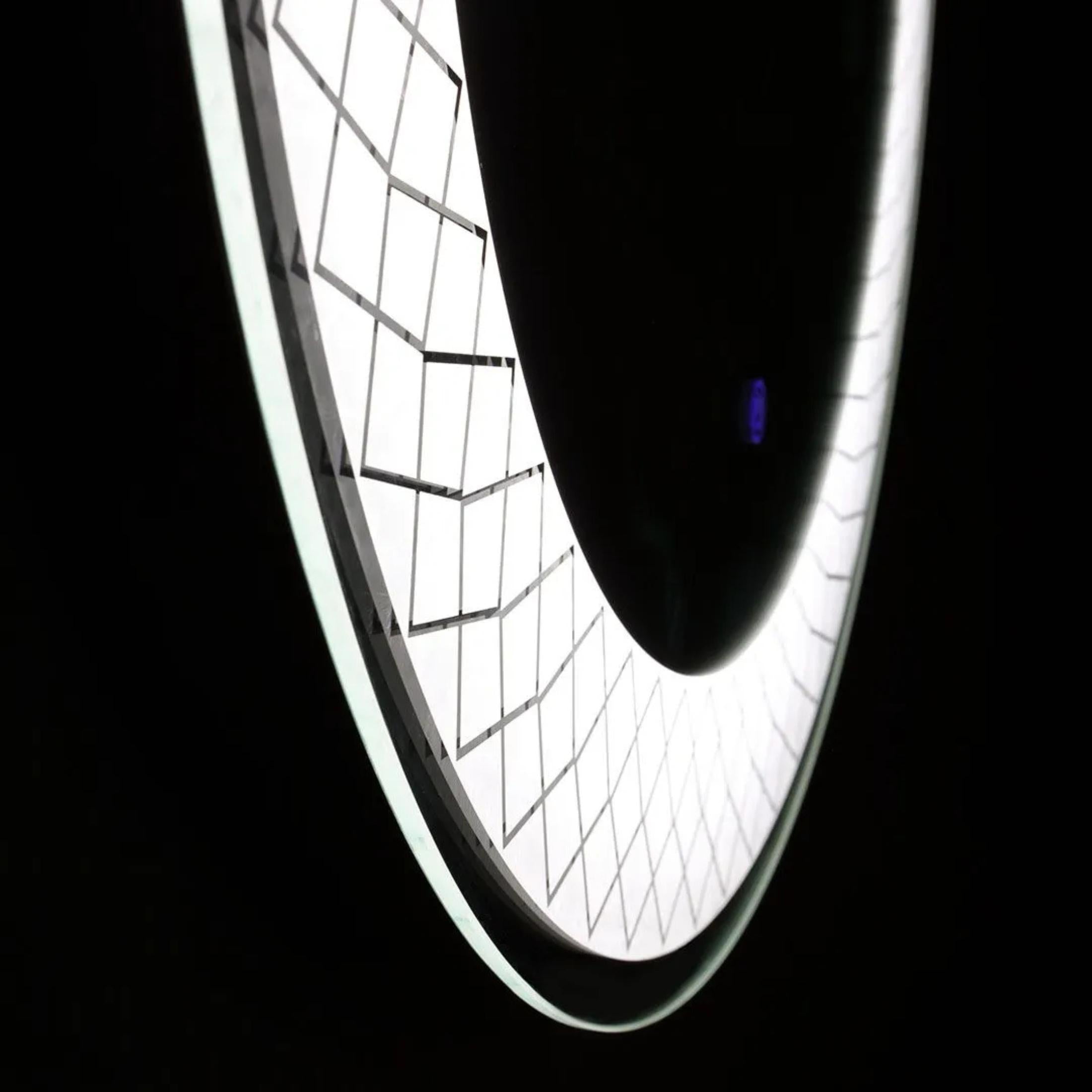 Espejo redondo con marco iluminado por LED "Aura" en aluminio, 70x70 cm